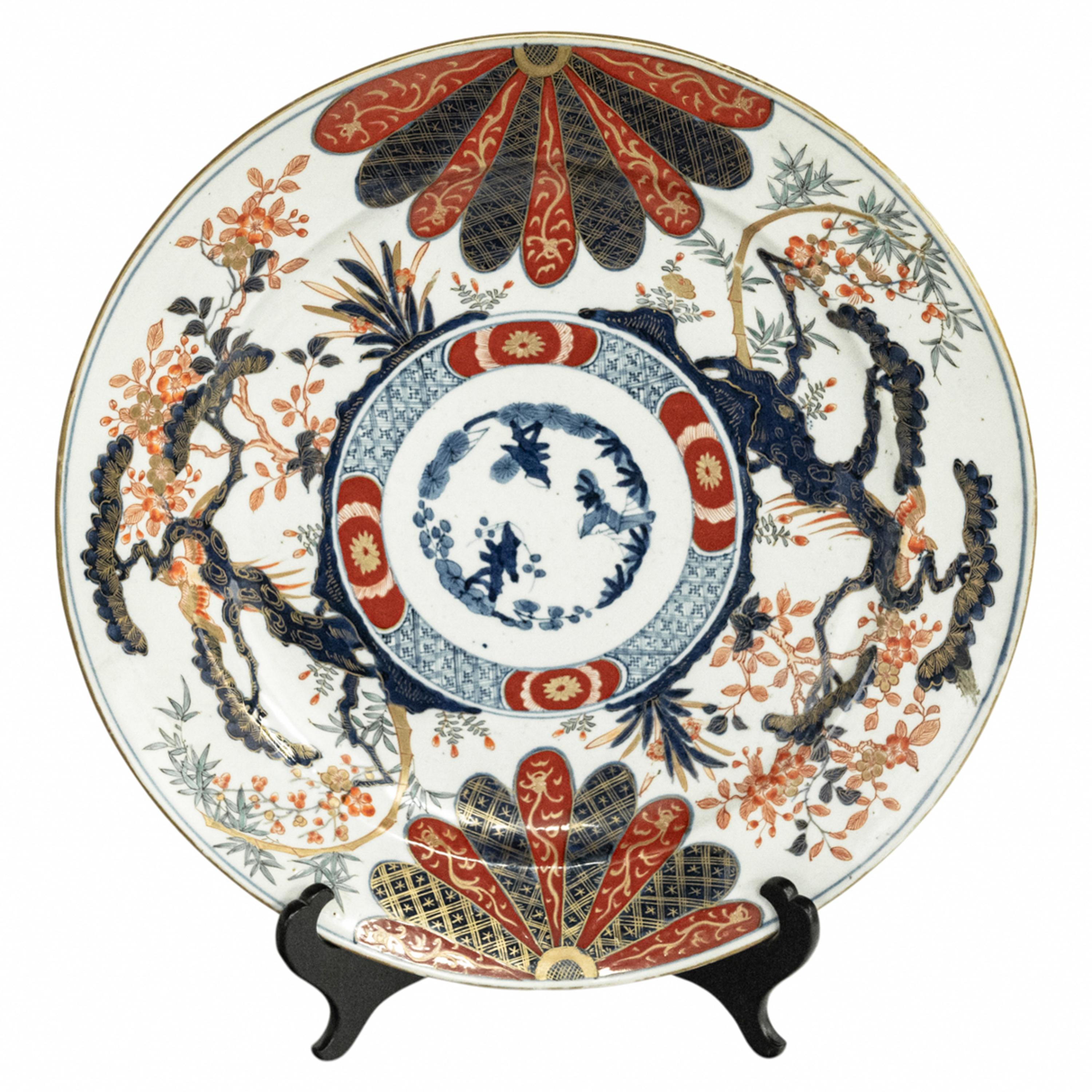Monumental Plato Cargador Antiguo Japonés Periodo Meiji Imari Porcelain 1880 Fines del siglo XIX en venta