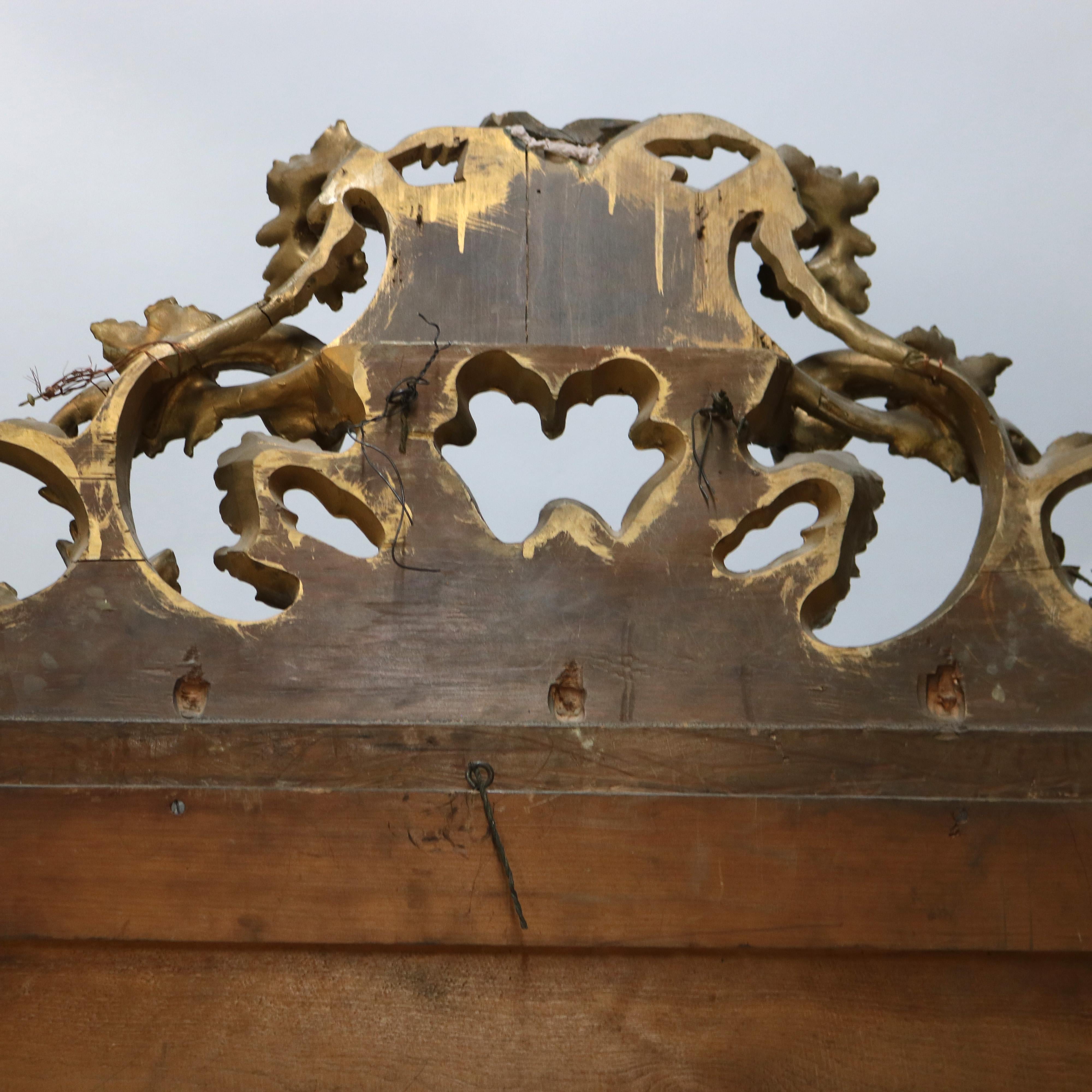 Monumental miroir de pilier ancien de style Louis XIV en bois doré fortement sculpté, vers 1890 en vente 8