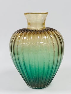Monumental Archimede Seguso "coronato oro" vase circa 1952