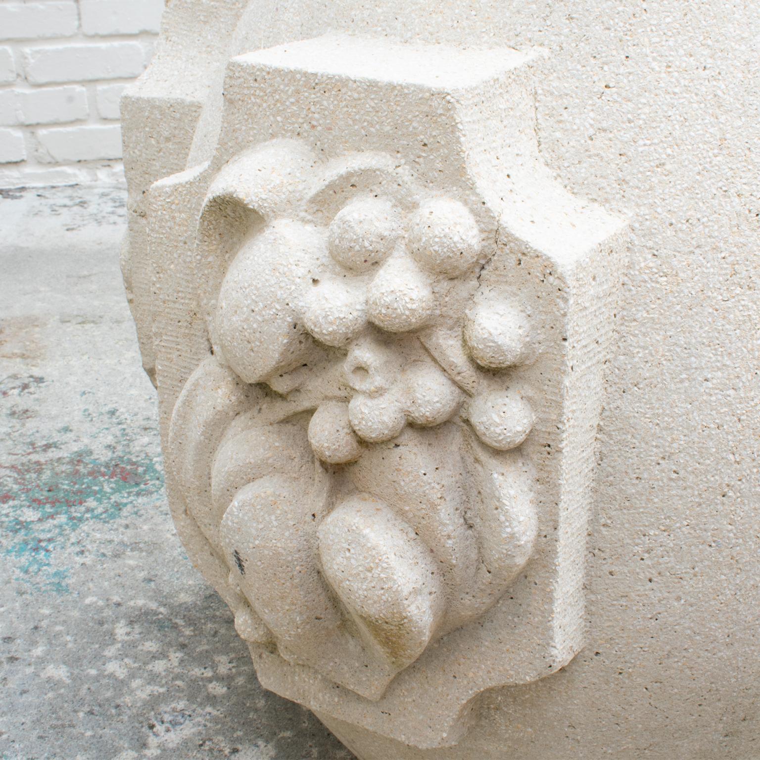 Jardinière ou urne de jardin monumentale en béton Art Déco, années 1930 en vente 3