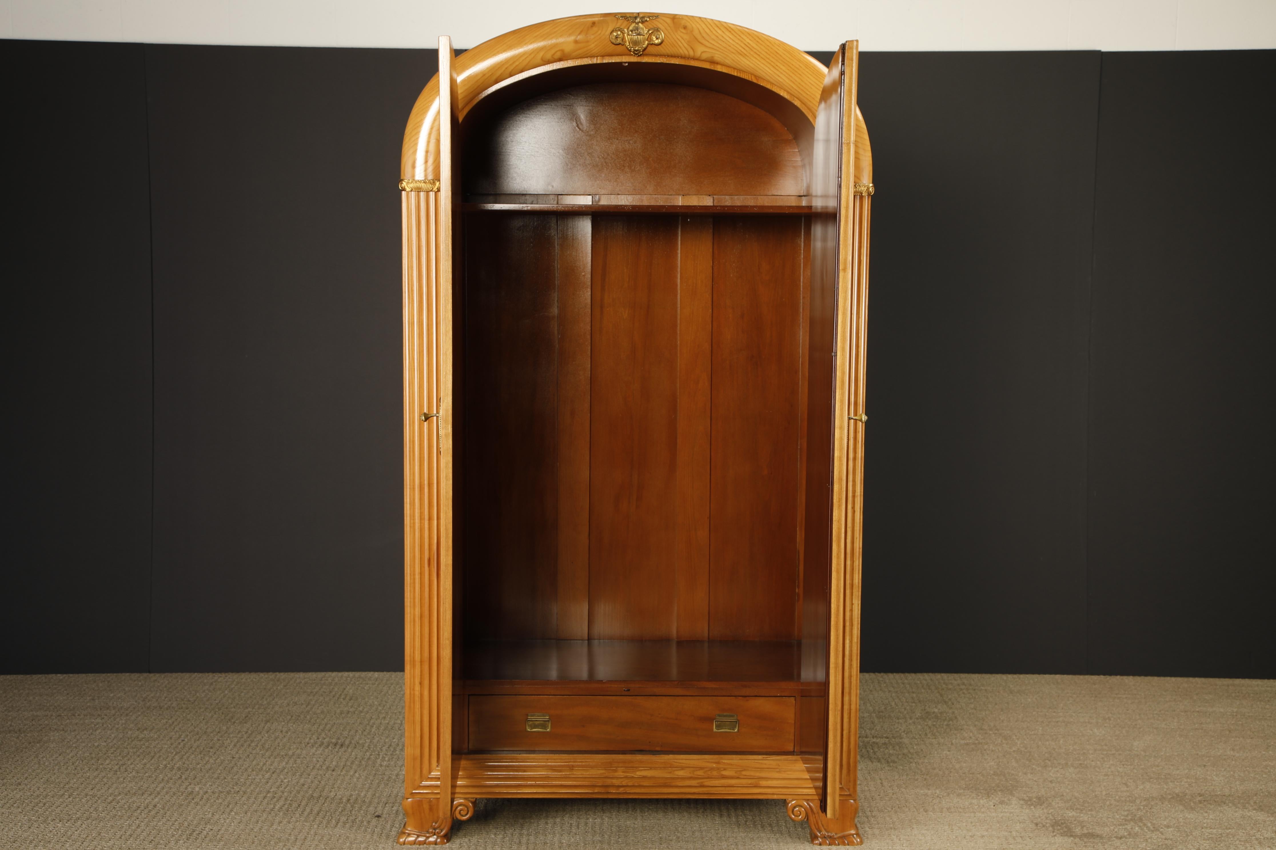 Monumental Art Deco Hollywood Regency Armoire in Blonde Quilted Wood, c 1930s For Sale 6