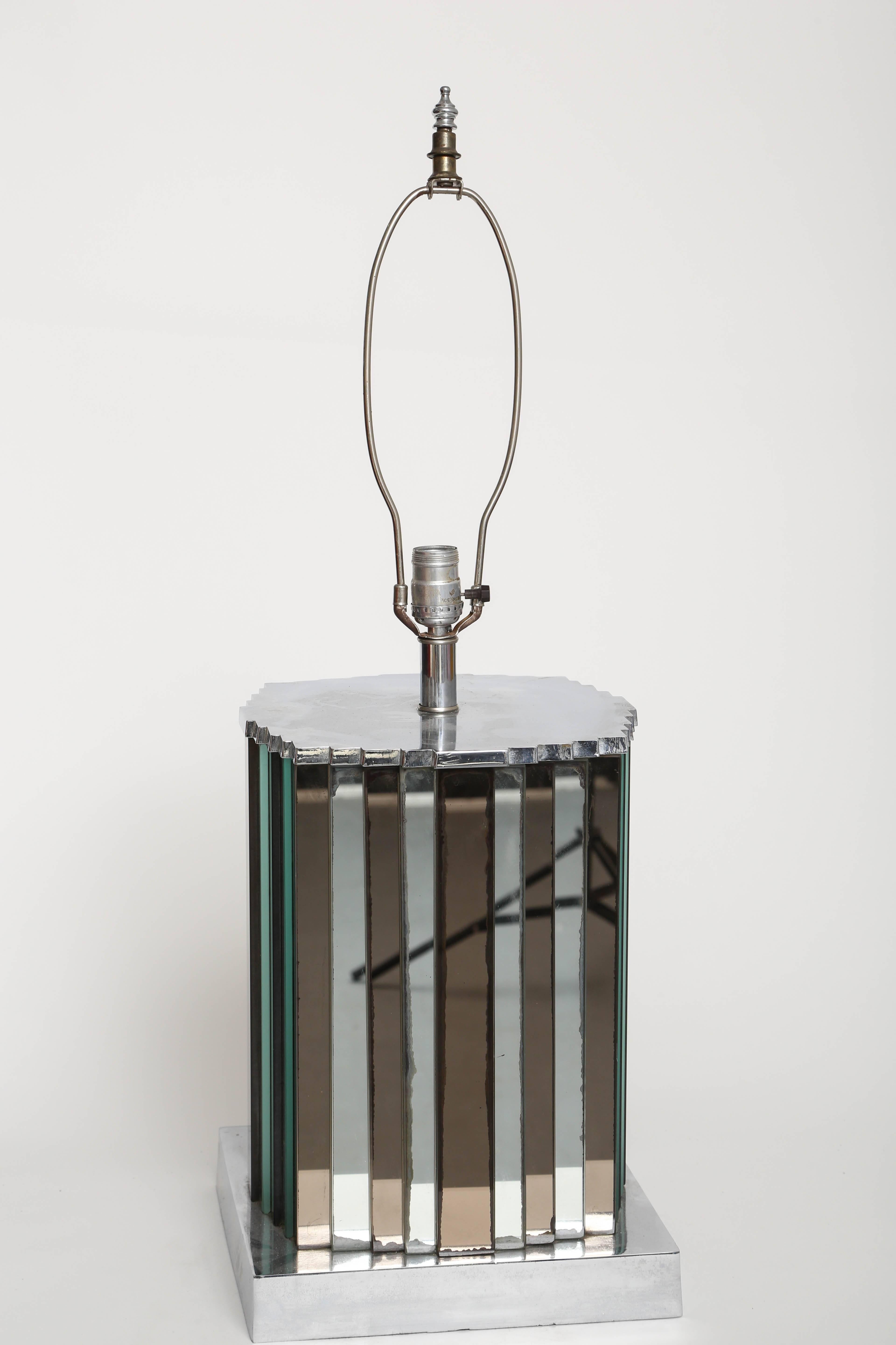Monumental Art Deco Mirrored Table Lamp, France, 1940s In Good Condition For Sale In Miami, FL