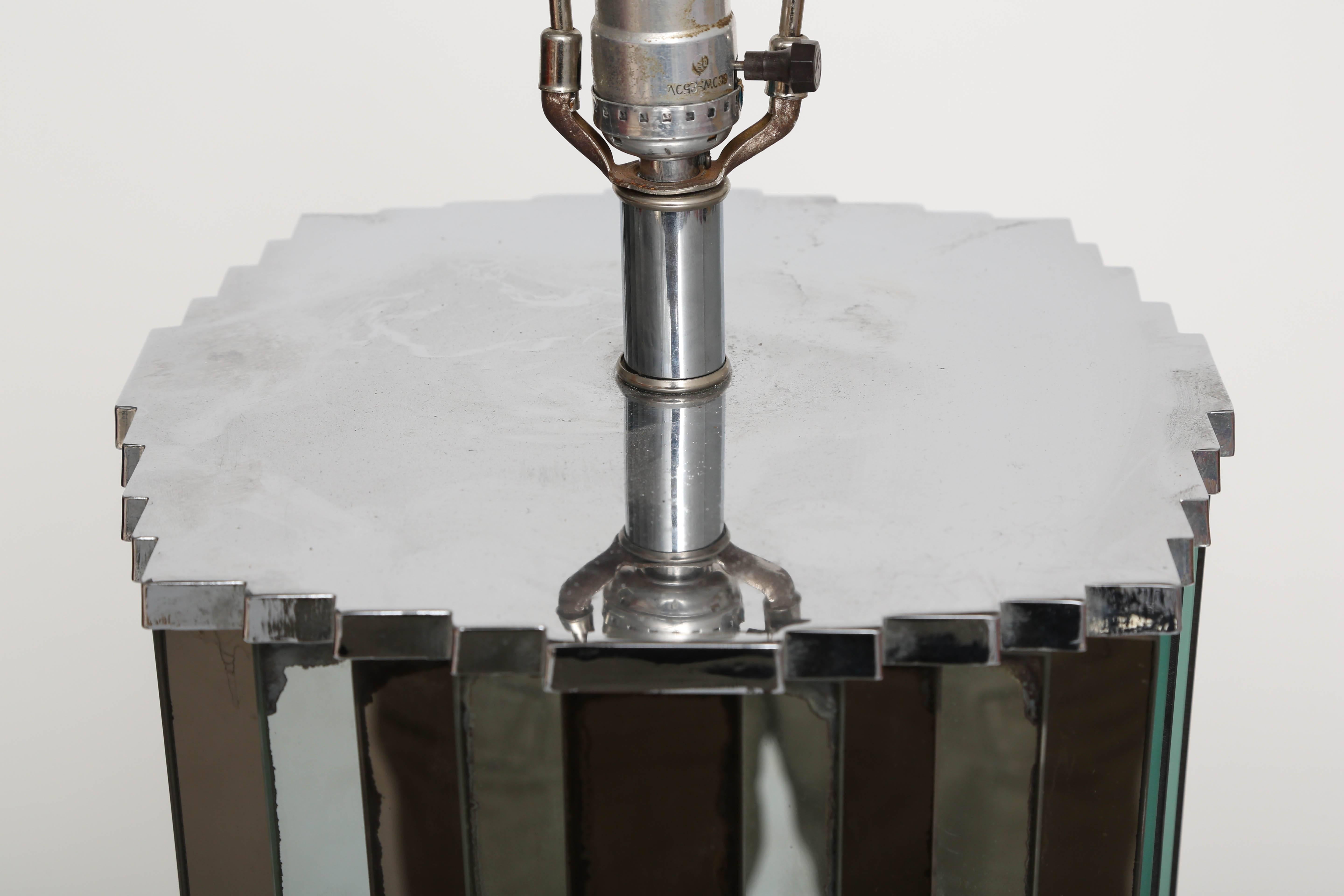 Mid-20th Century Monumental Art Deco Mirrored Table Lamp, France, 1940s For Sale