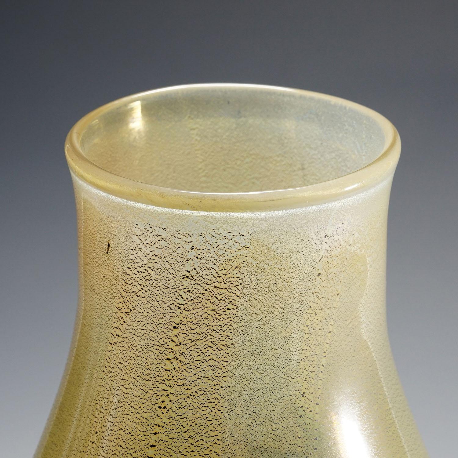 20th Century Monumental Art Glass Vase by Licio Zanetti, Murano, circa 1970s For Sale