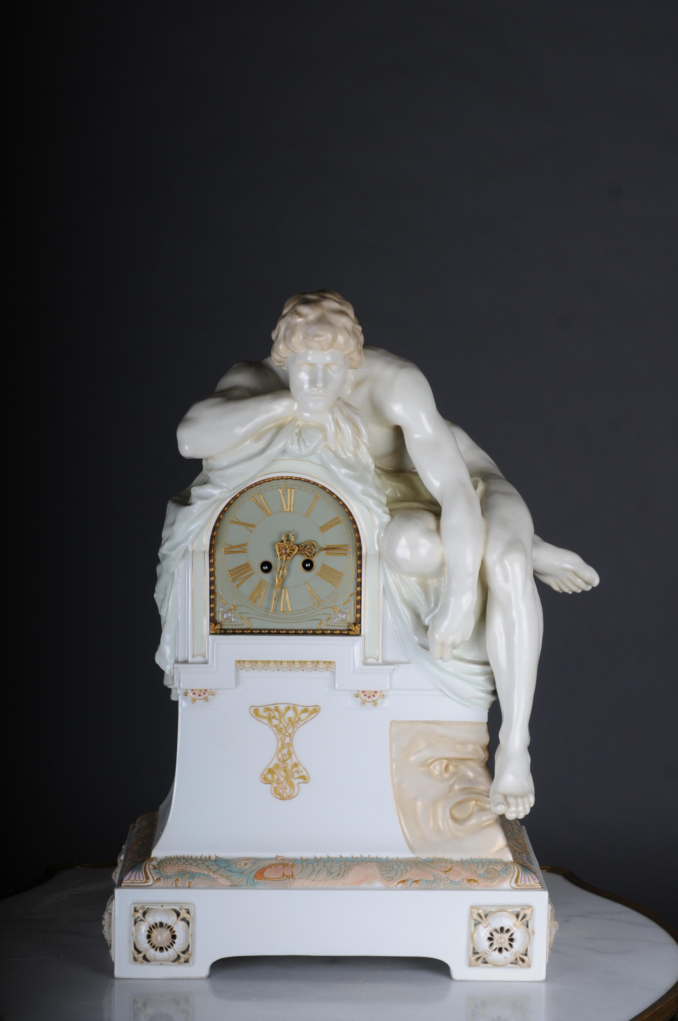 Monumental, impressive Art Nouveau mantel clock with enamel and soft painting. 60cm



KPM Berlin probably around 1904. Designer: Hugo Cauer. Body block swinging high from a rectangular base with a clockwork positioned at the top left, covered with