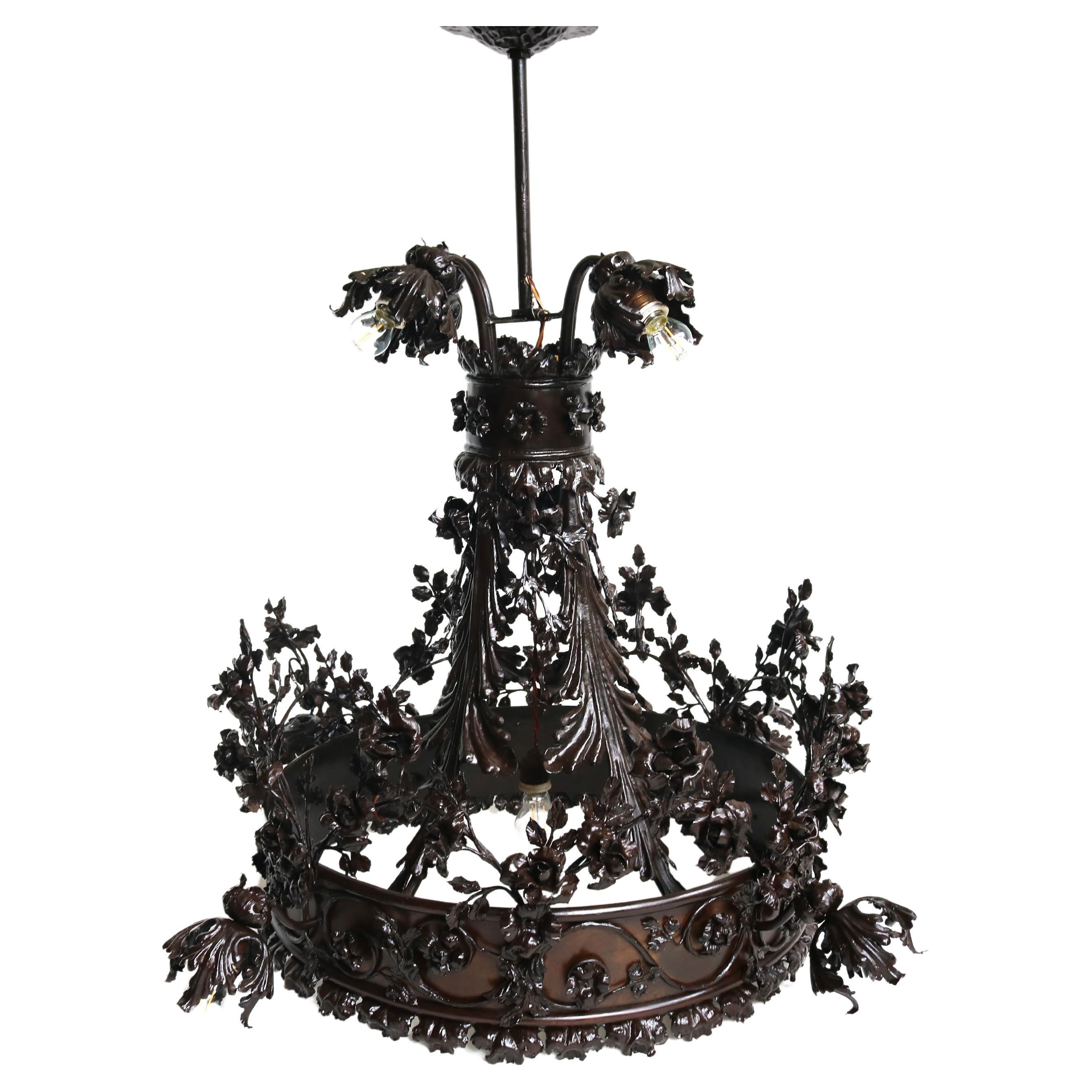 Monumentaler schmiedeeiserner Arts and Crafts-Kronleuchter zu Louis Van Boeckel, Monumental