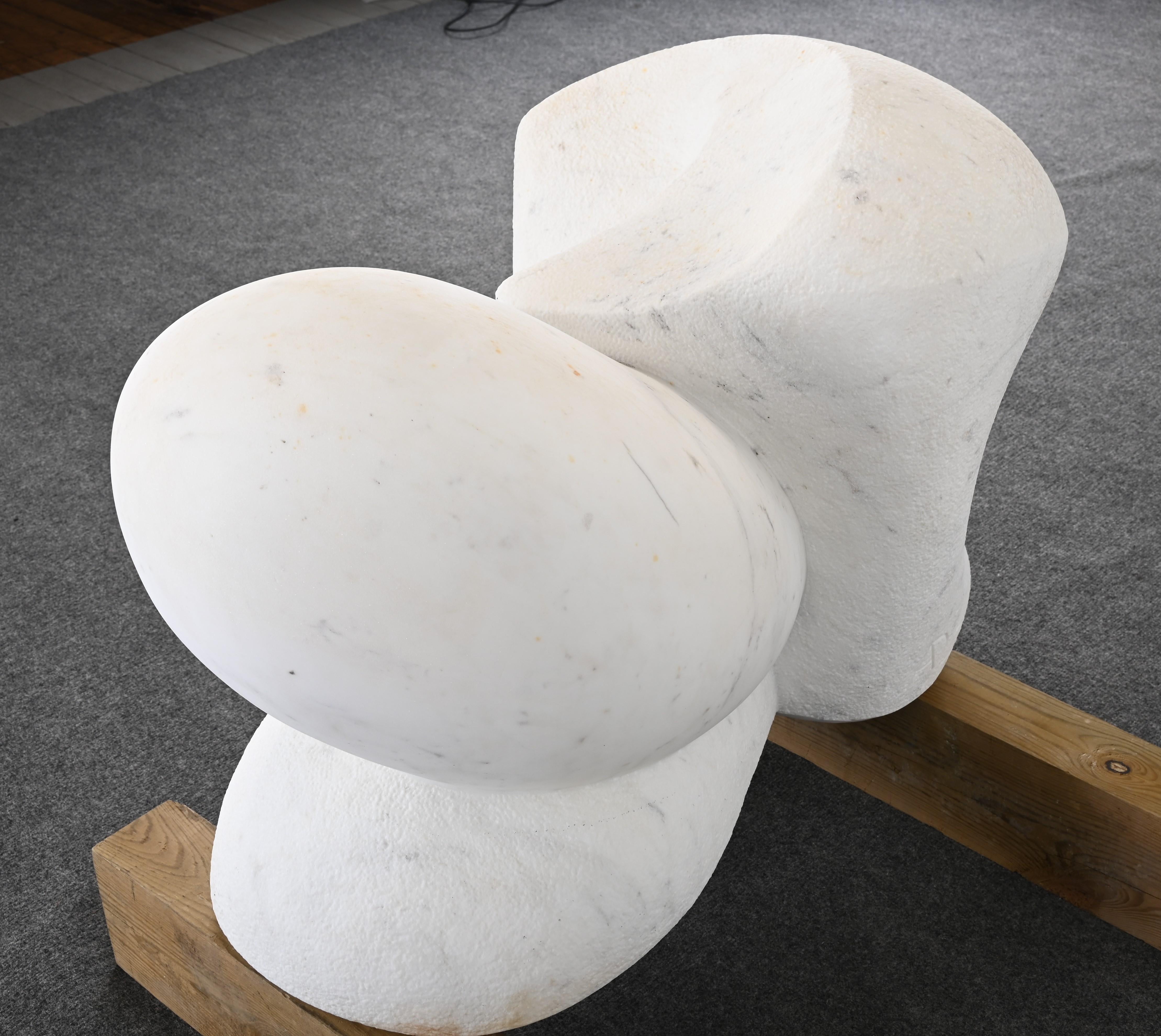 Monumental Arturo Di Modica Carrara Marble Abstract Sculpture (1941-2021) For Sale 1