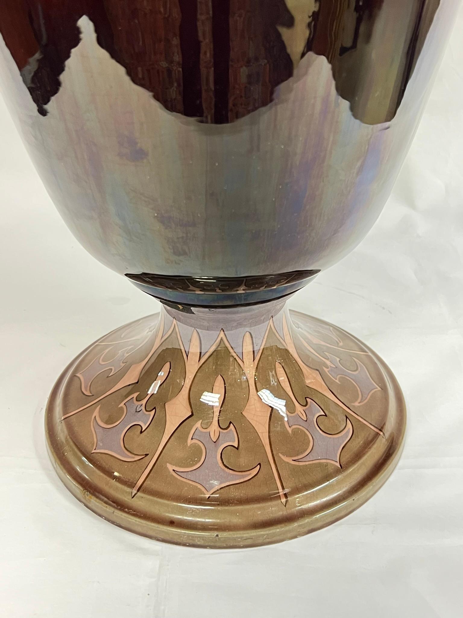 Monumentale österreichische Vase mit Vogelmotiv aus glasierter Fayence von Gerbing & Stephan  im Angebot 7