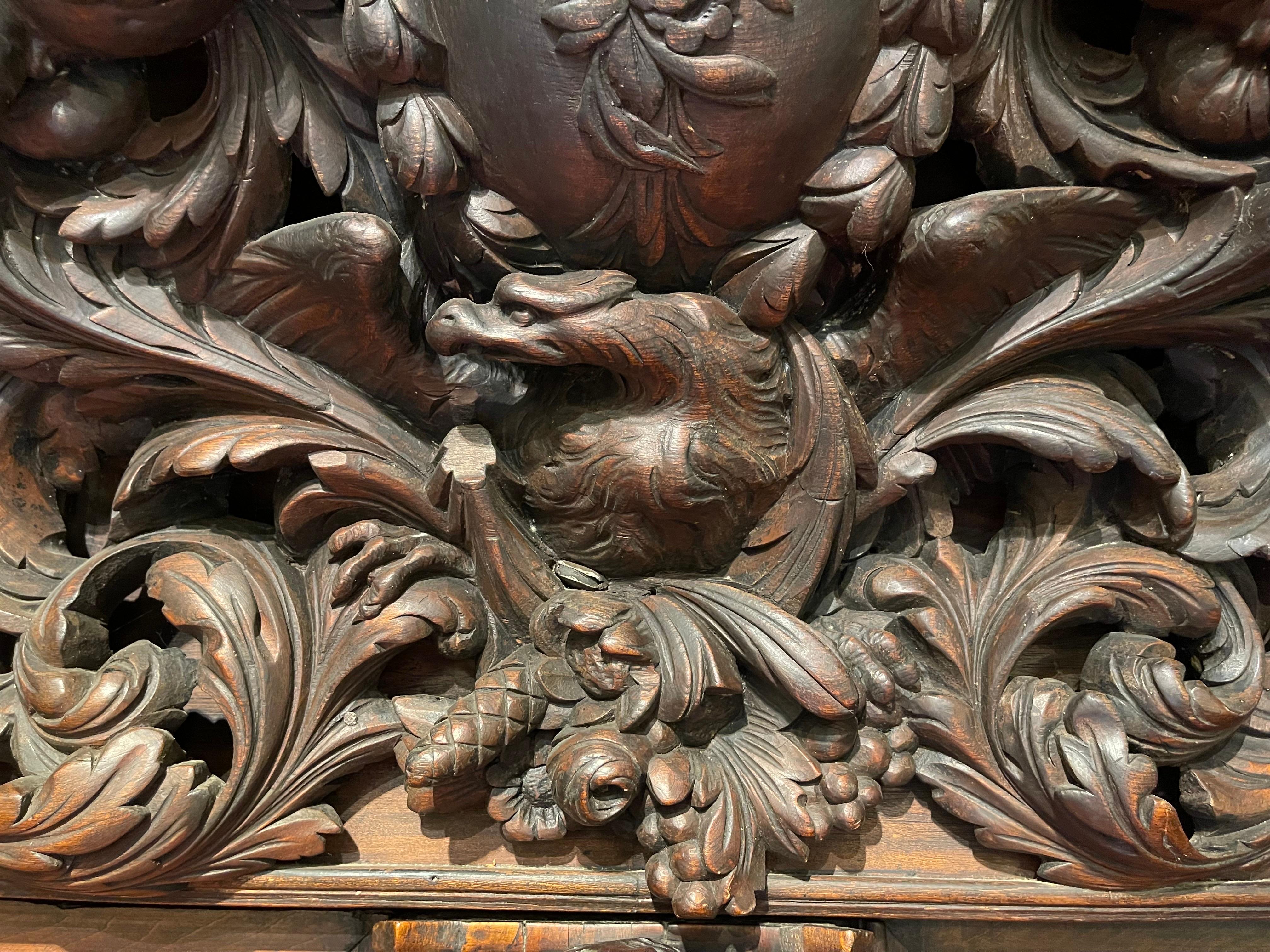 Hand-Carved Monumental baroque cabinet, oak, around 1720, North German For Sale