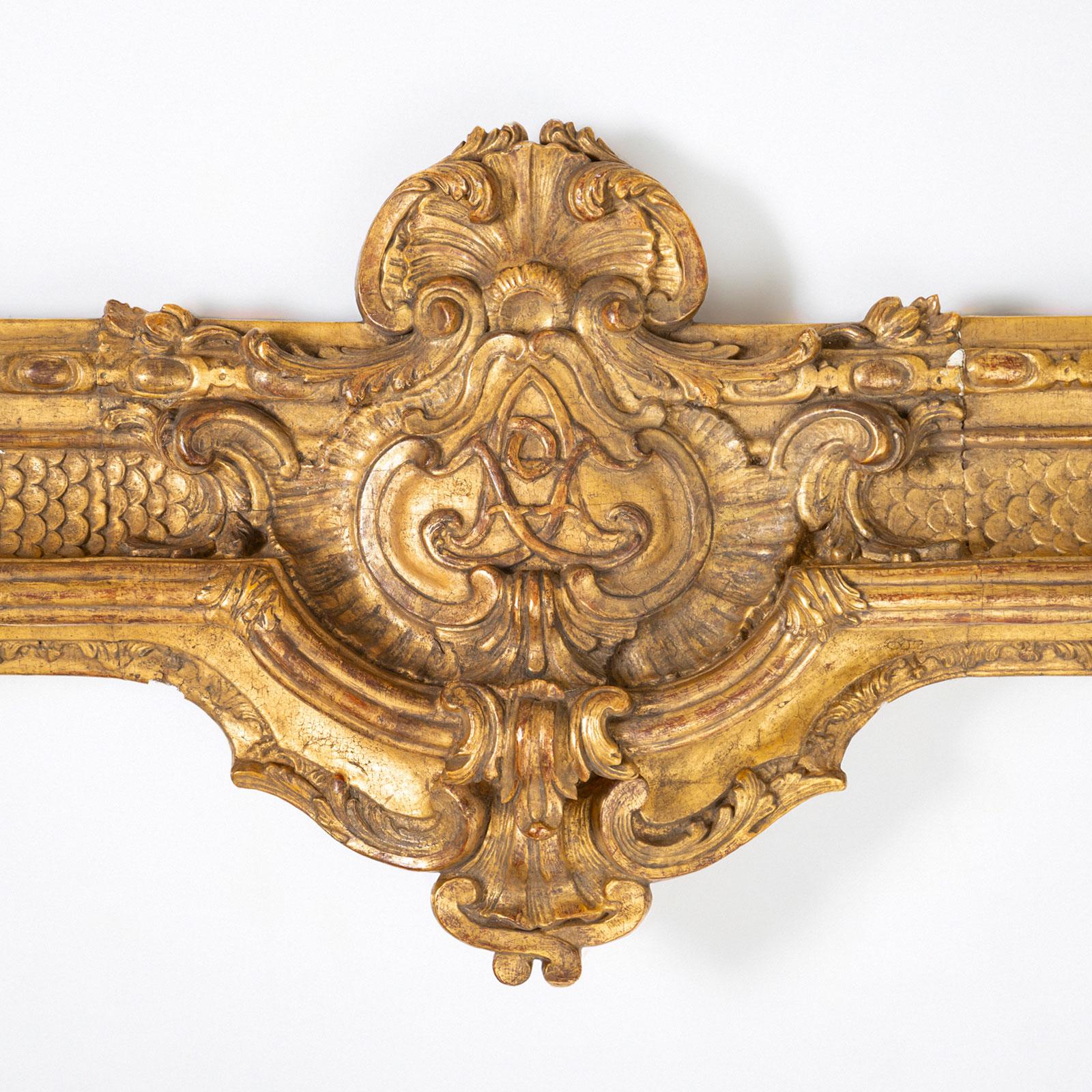 Marco barroco monumental, Suecia, hacia 1750 Dorado en venta