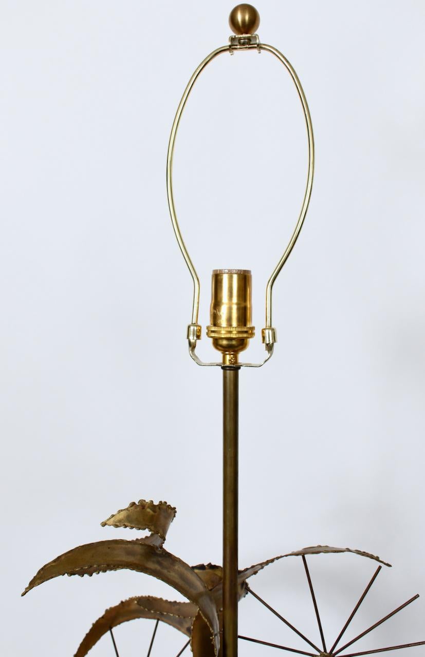 Monumental Bijan of California for Laurel Lamp Co. Setterah Table Lamp For Sale 7