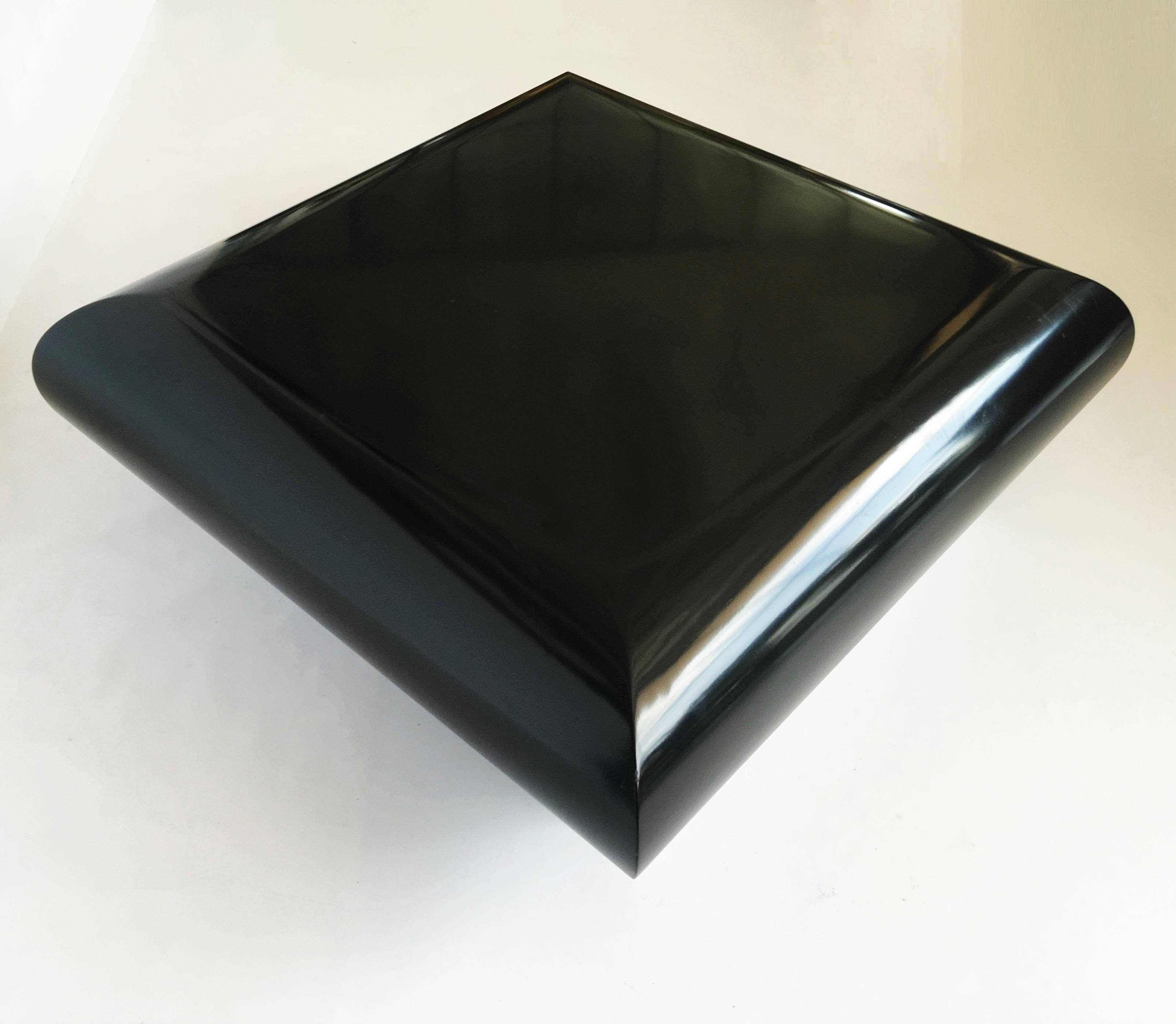 Late 20th Century Monumental Black Lacquered Low Table by Directional For Sale
