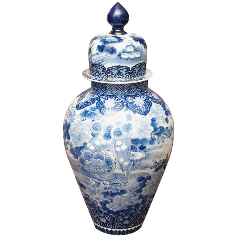 MONUMENTAL BLUE AND WHITE JAPANESE LIDDED JAR