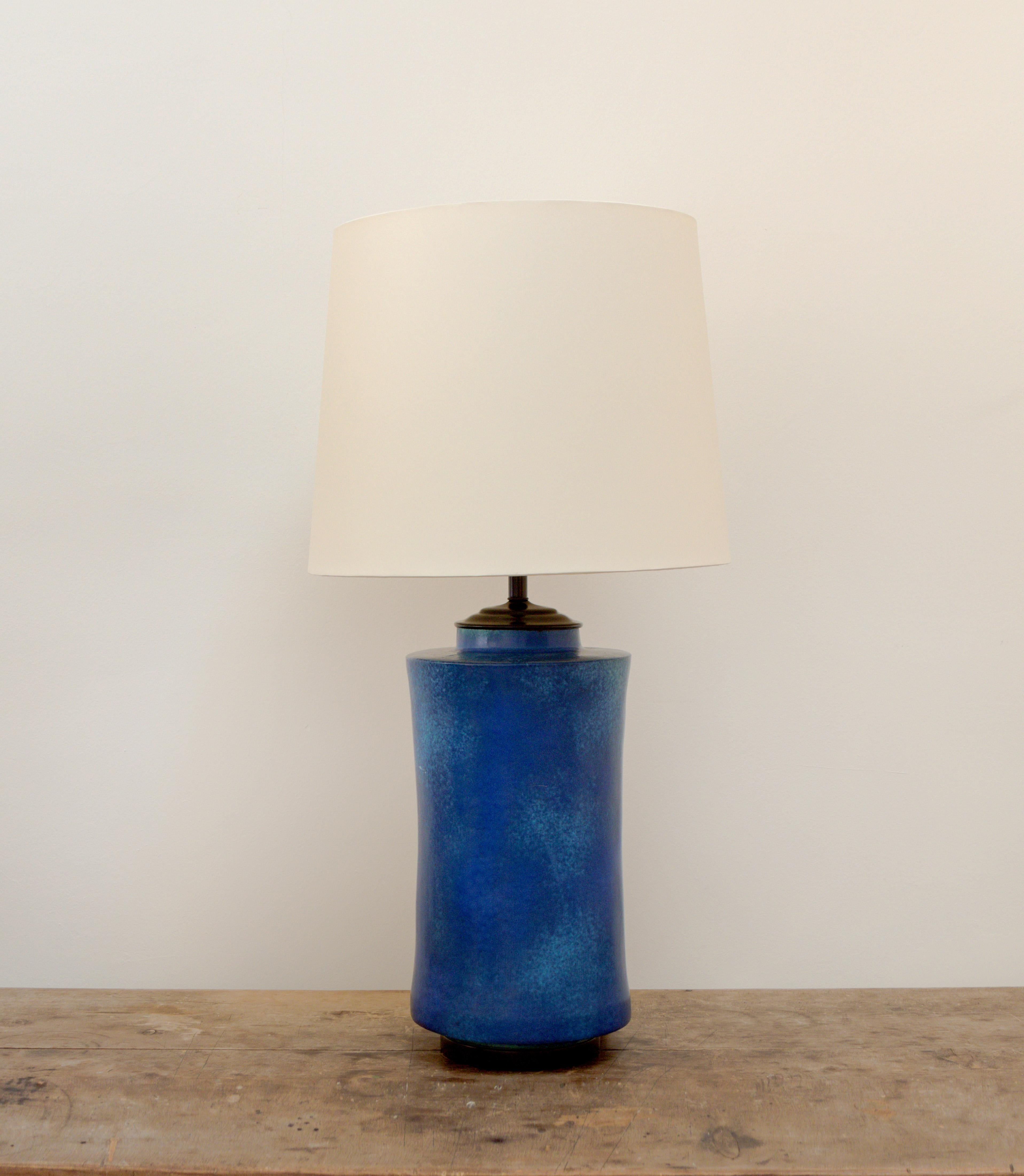 Monumental Blue Earthenware Table Lamp In Good Condition For Sale In West Hollywood, CA