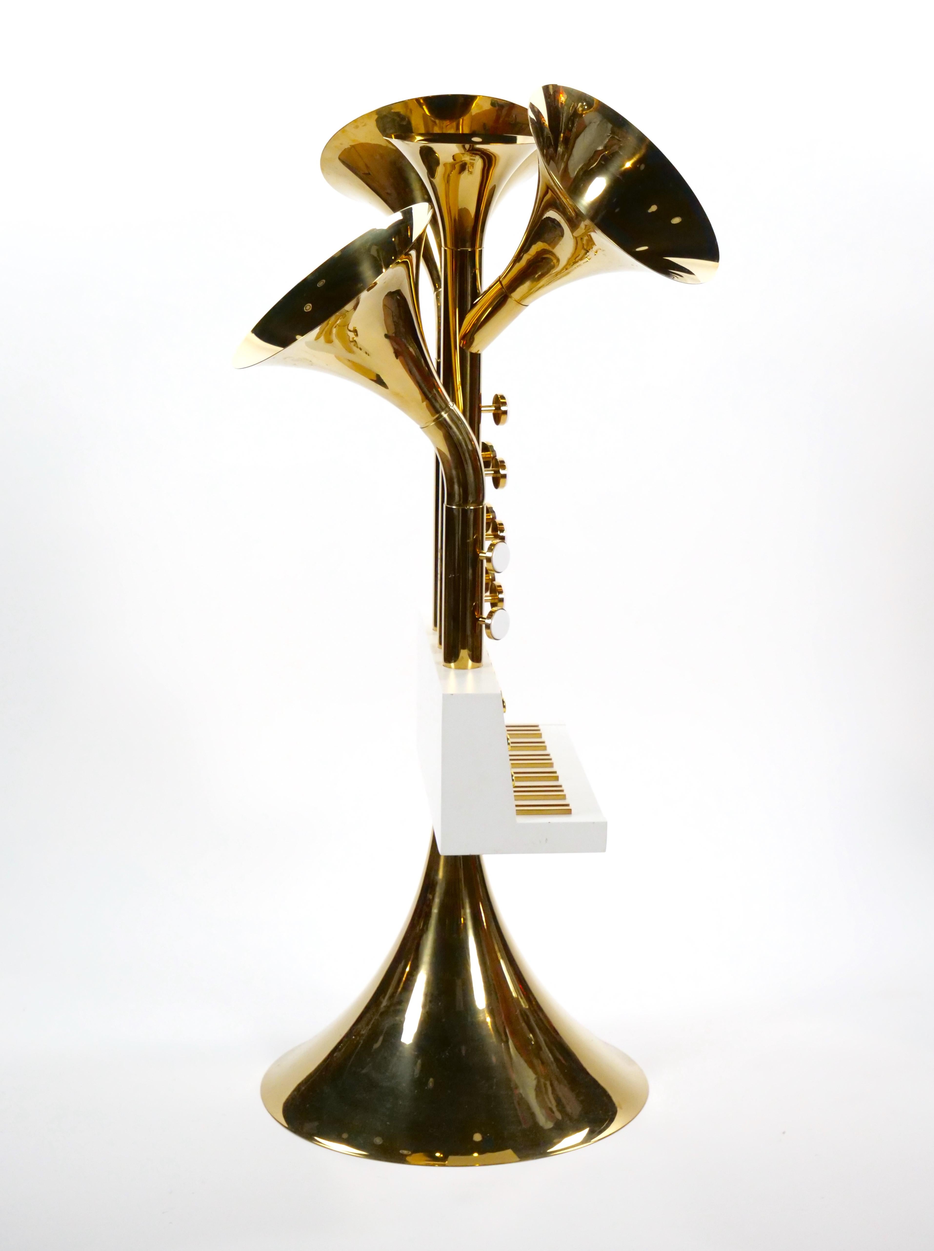 Scultura monumentale in ottone per banda musicale Horn Piano, 20° secolo in vendita 7