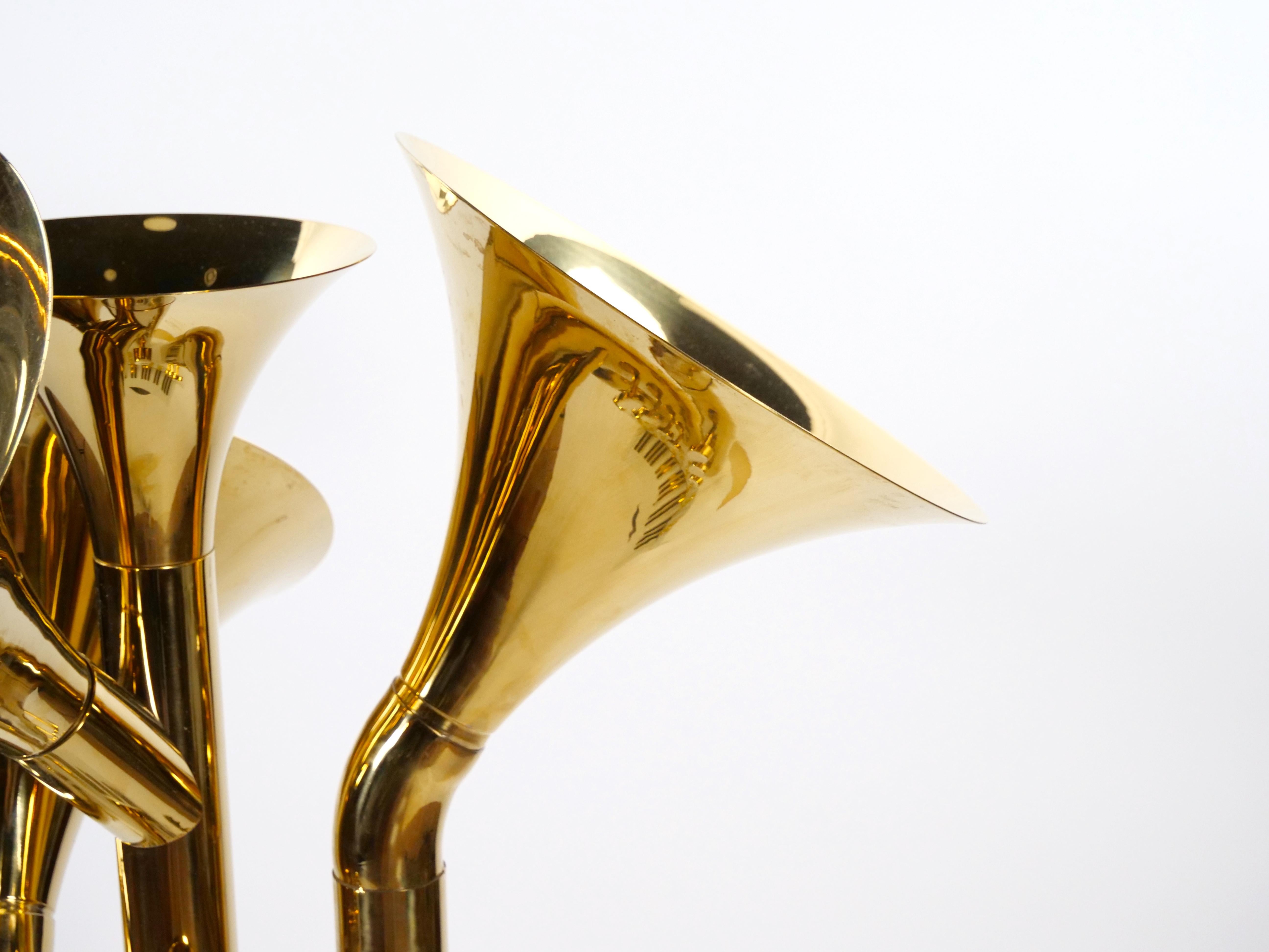 Scultura monumentale in ottone per banda musicale Horn Piano, 20° secolo in vendita 2