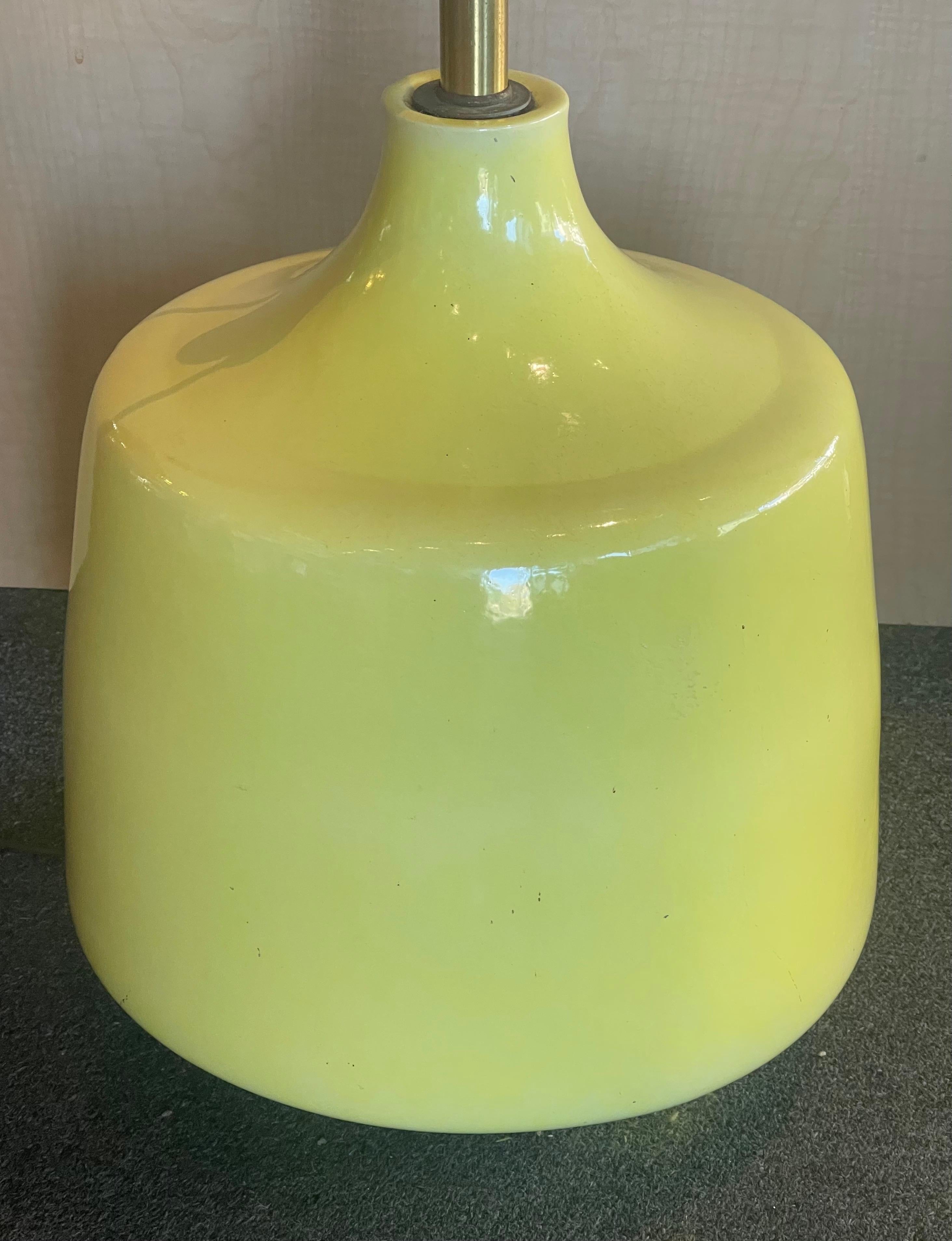 Monumental Bright Yellow Glazed Ceramic Studio Pottery Table Lamp In Good Condition For Sale In San Diego, CA