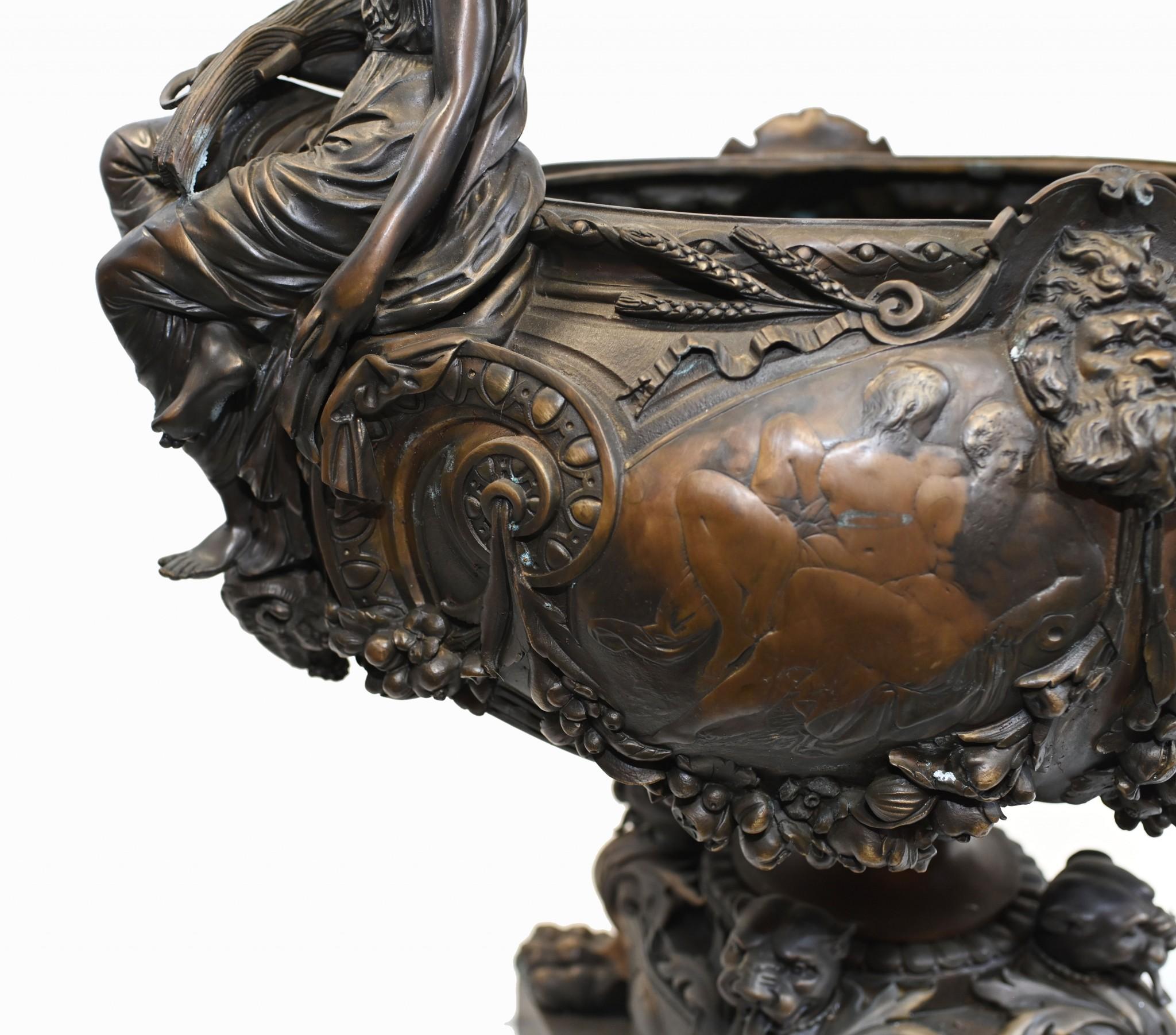 Bronzo Centrotavola monumentale in bronzo classico francese Lerolle Freres in vendita