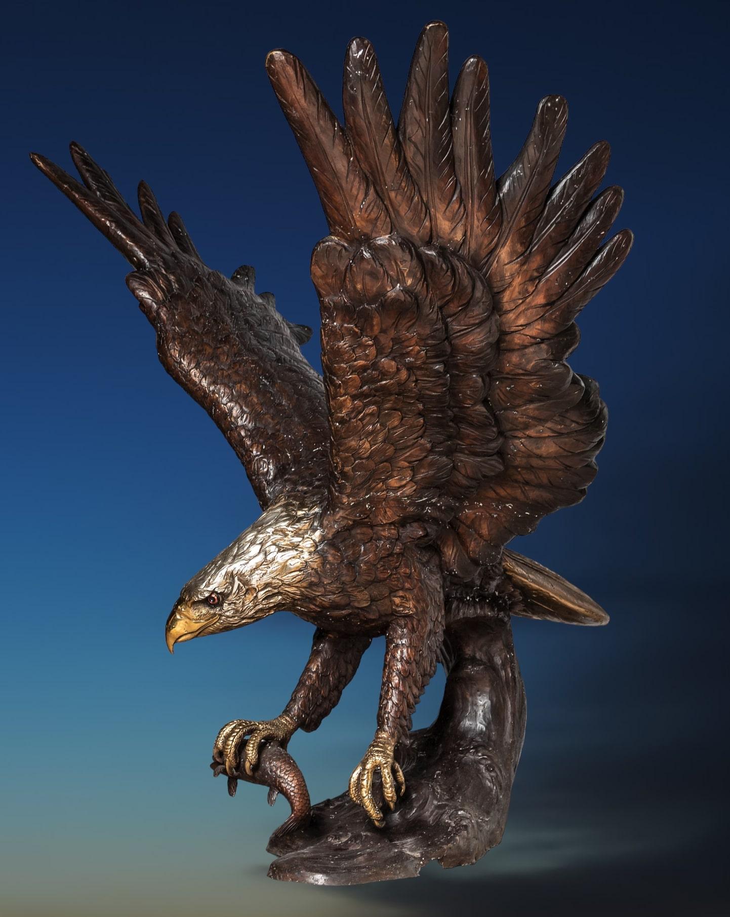 Monumentale Bronze-Adler-Statue (Unbekannt) im Angebot