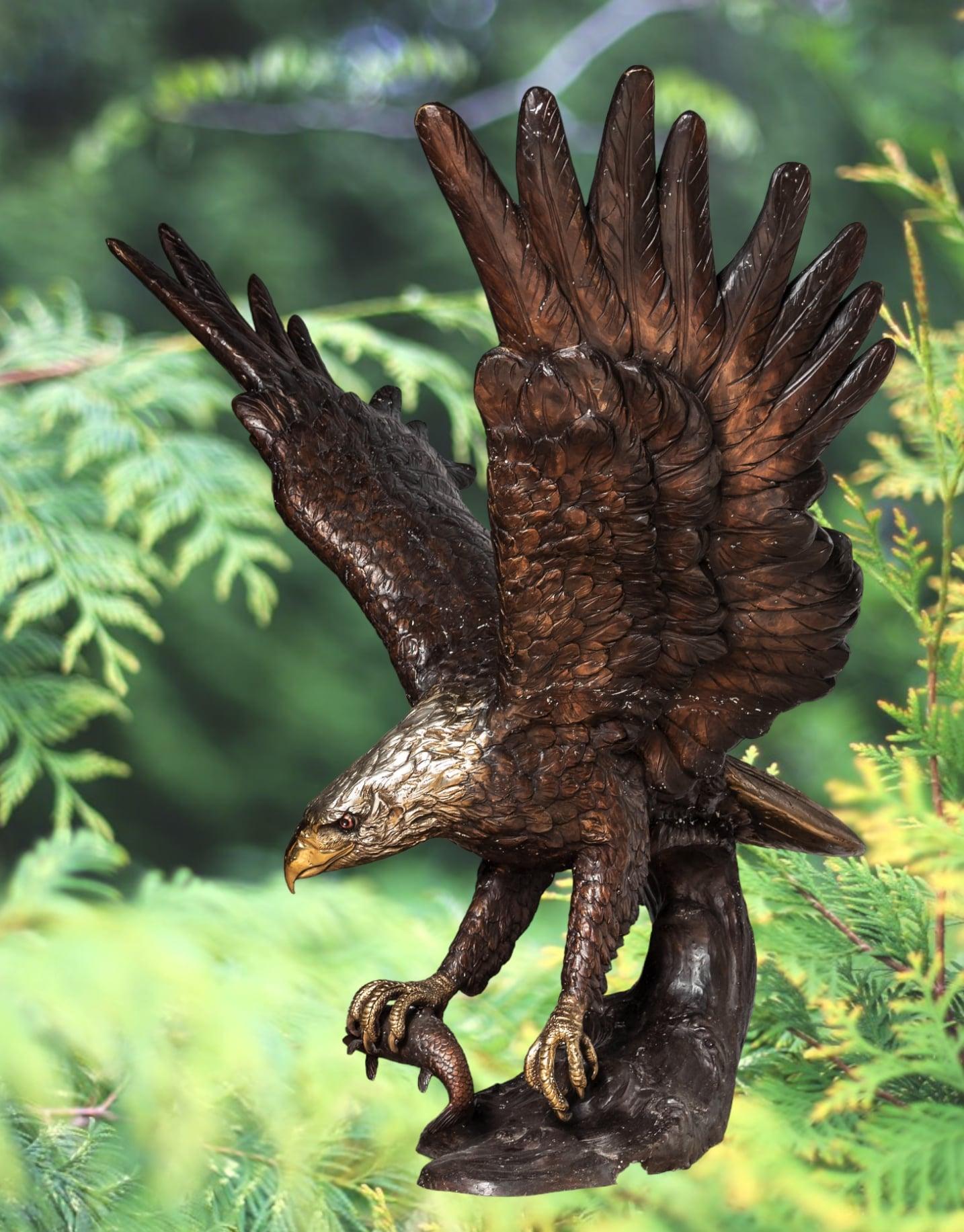 Fin du 20e siècle Statue monumentale d'aigle en bronze en vente