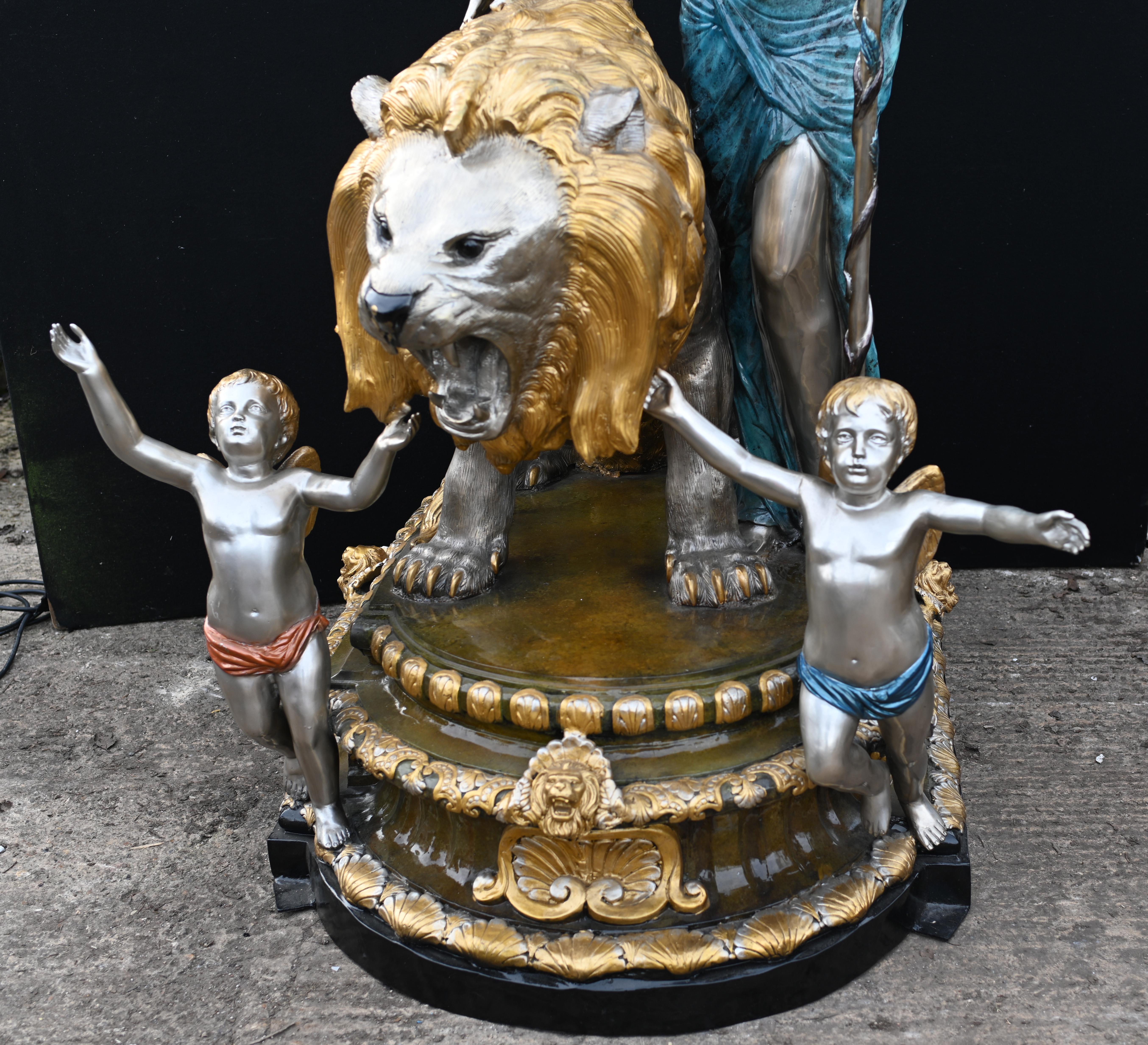 Monumentale Bronze-Mädchenlampen, Löwen-Cherub-Kandelaber, 10 Füße im Angebot 6
