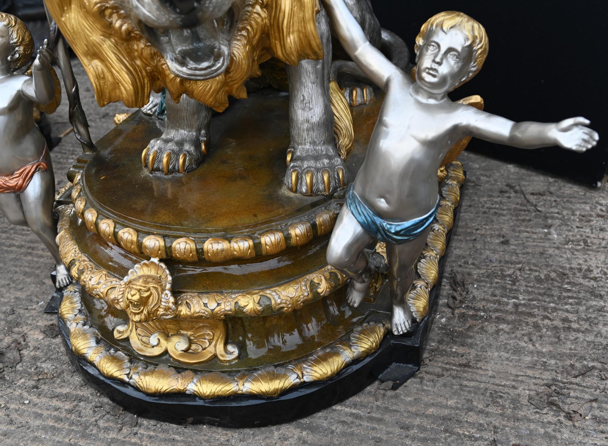 Monumentale Bronze-Mädchenlampen, Löwen-Cherub-Kandelaber, 10 Füße im Angebot 1