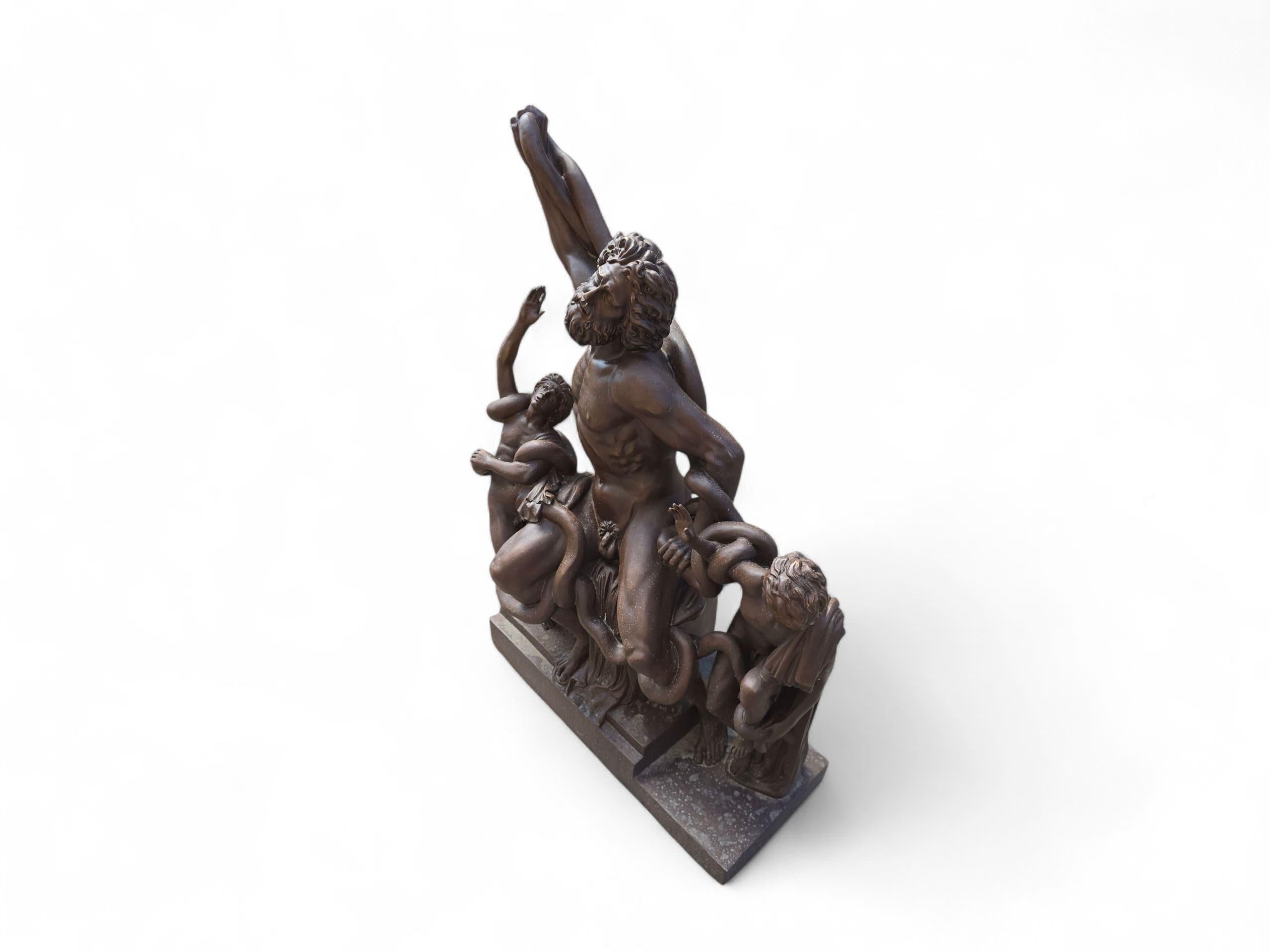 Monumental Bronze Sculpture of Laocoön, Italy, 1950s For Sale 1