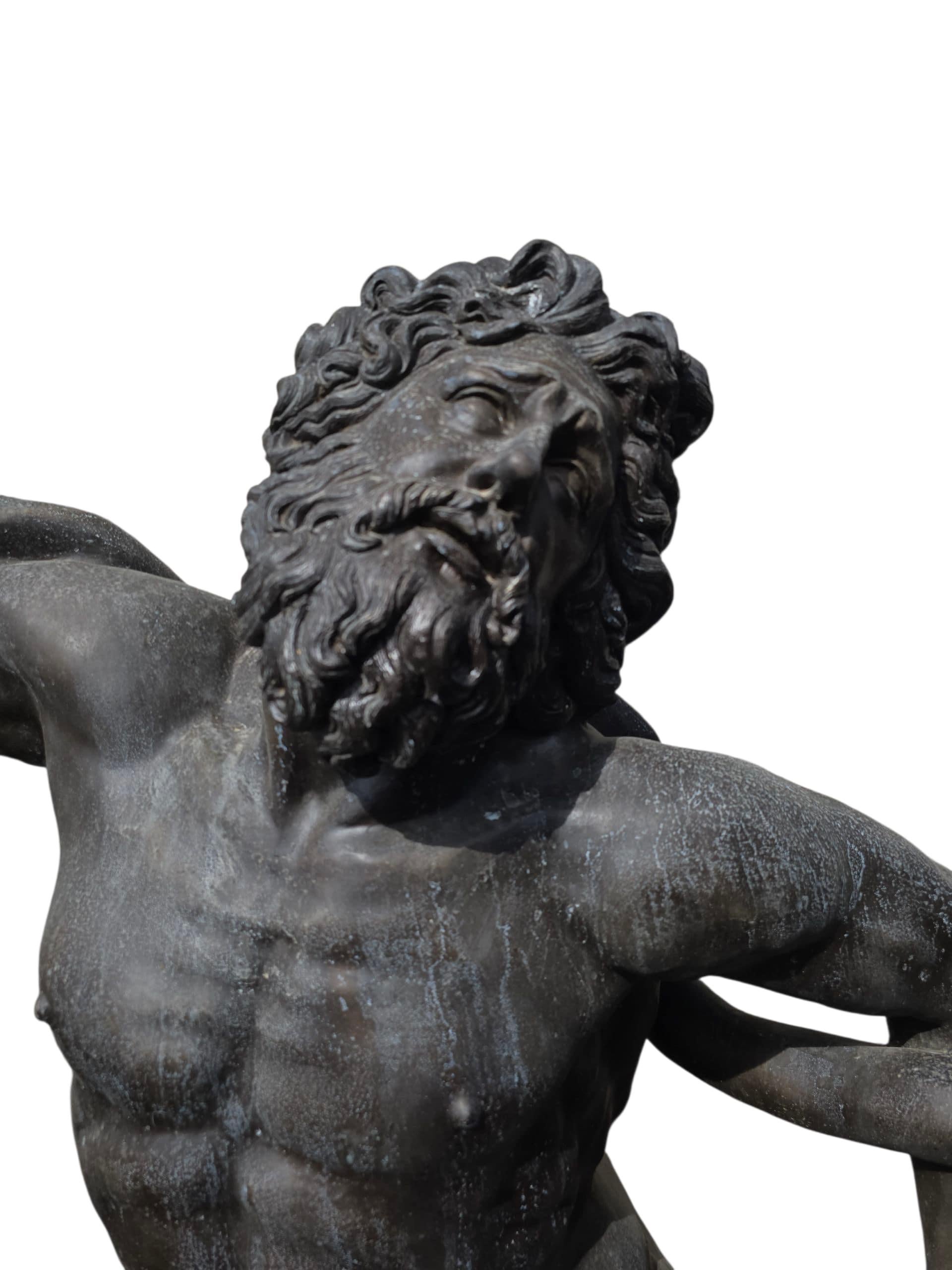 Monumental Bronze Sculpture of Laocoön, Italy, 1950s For Sale 2
