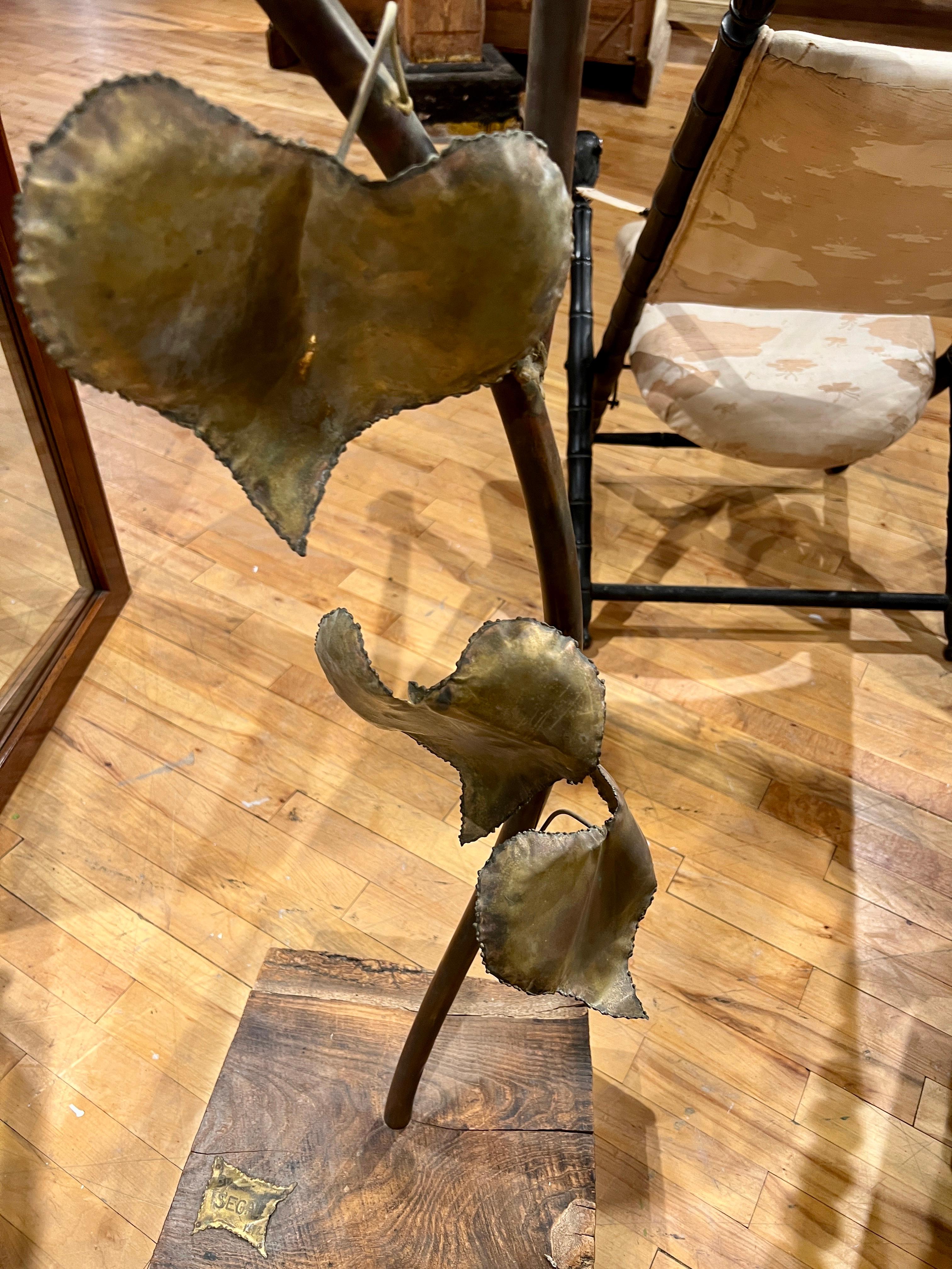 Monumental Brutalist Copper, Brass & Burl-wood Sculpture of a Sunflower In Good Condition For Sale In Atlanta, GA