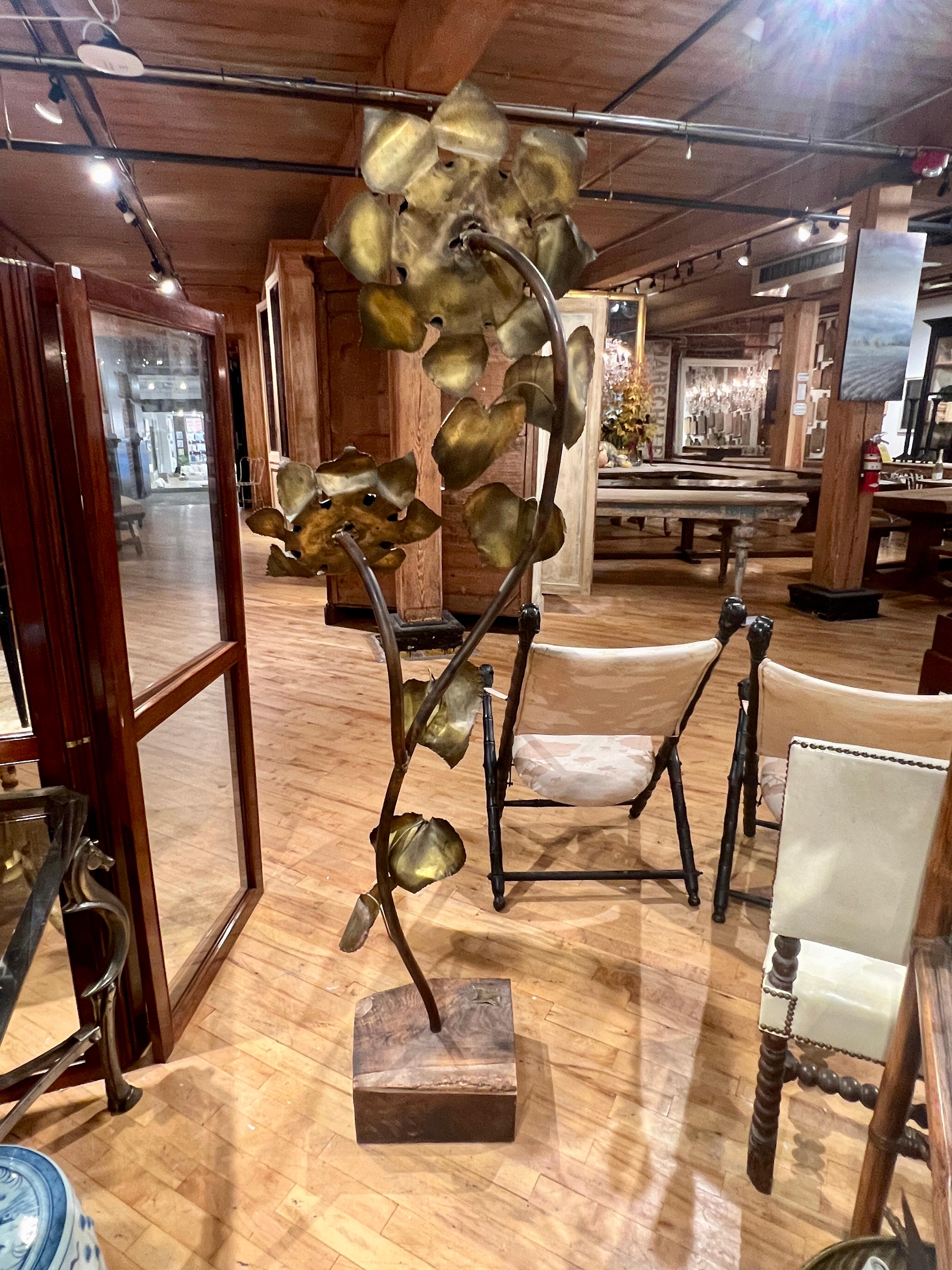 Monumental Brutalist Copper, Brass & Burl-wood Sculpture of a Sunflower For Sale 3