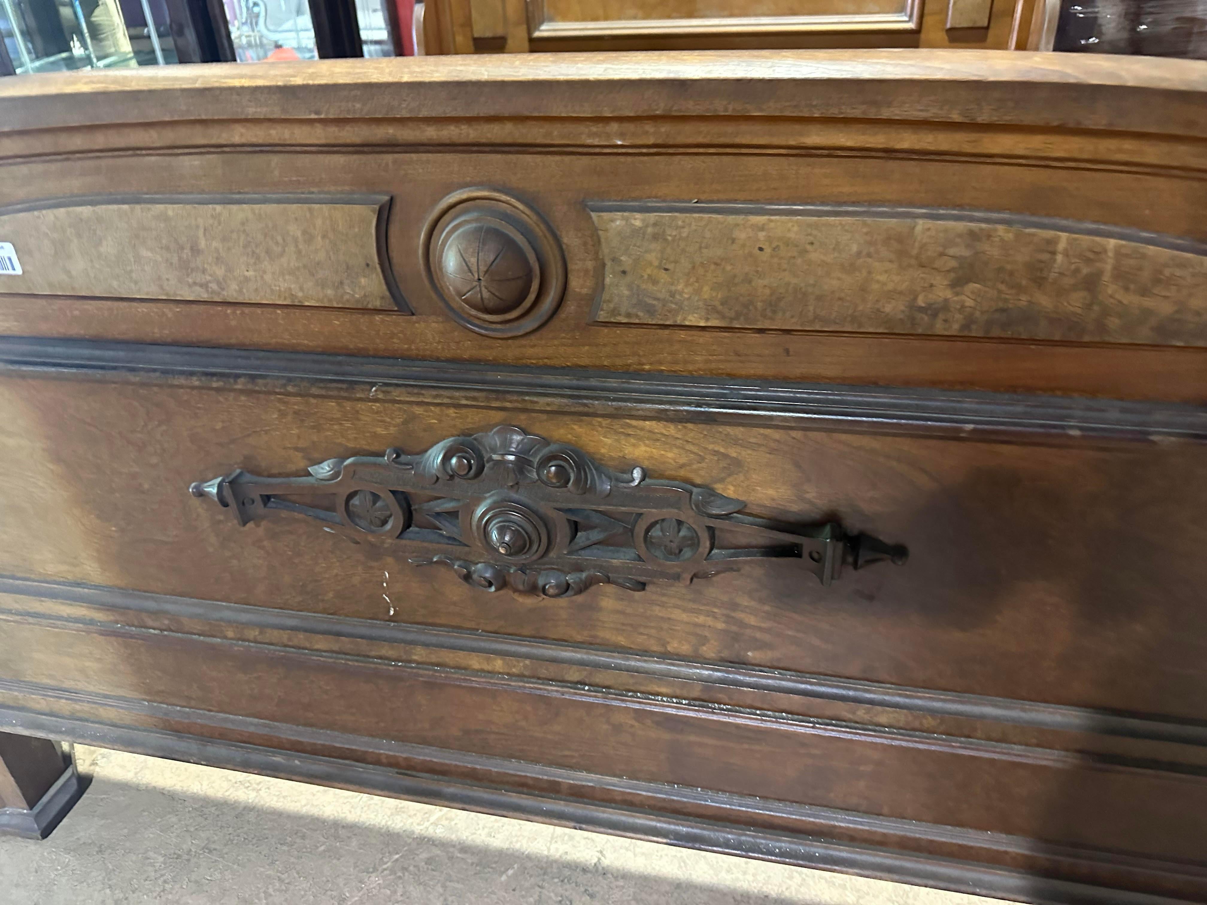 American Monumental Burled Walnut Carved Victorian Near Queen Size Bed, circa 1860