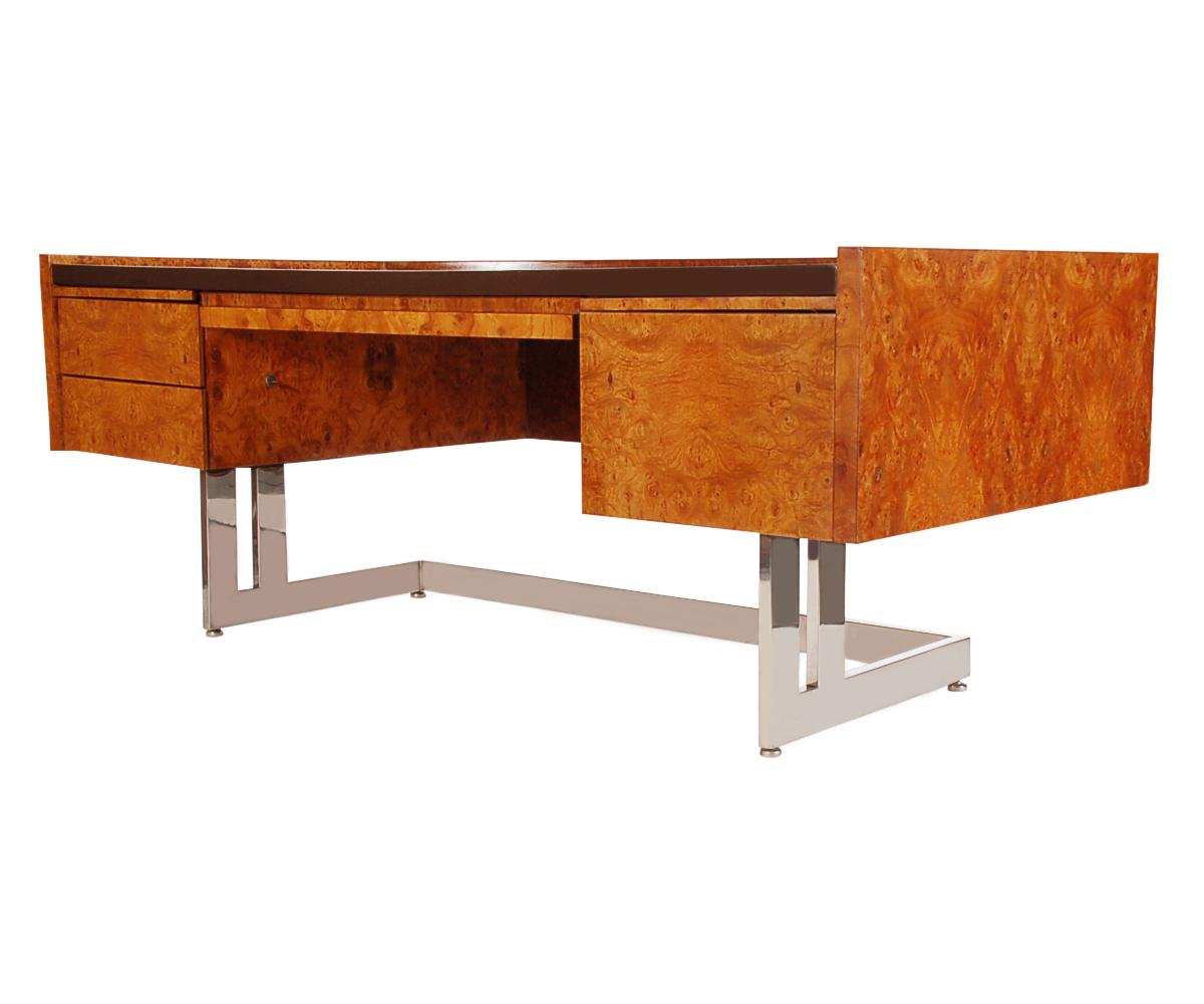 Monumental Cantilevered Mid-Century Modern Executive Desk in Burl and Chrome In Good Condition In Philadelphia, PA
