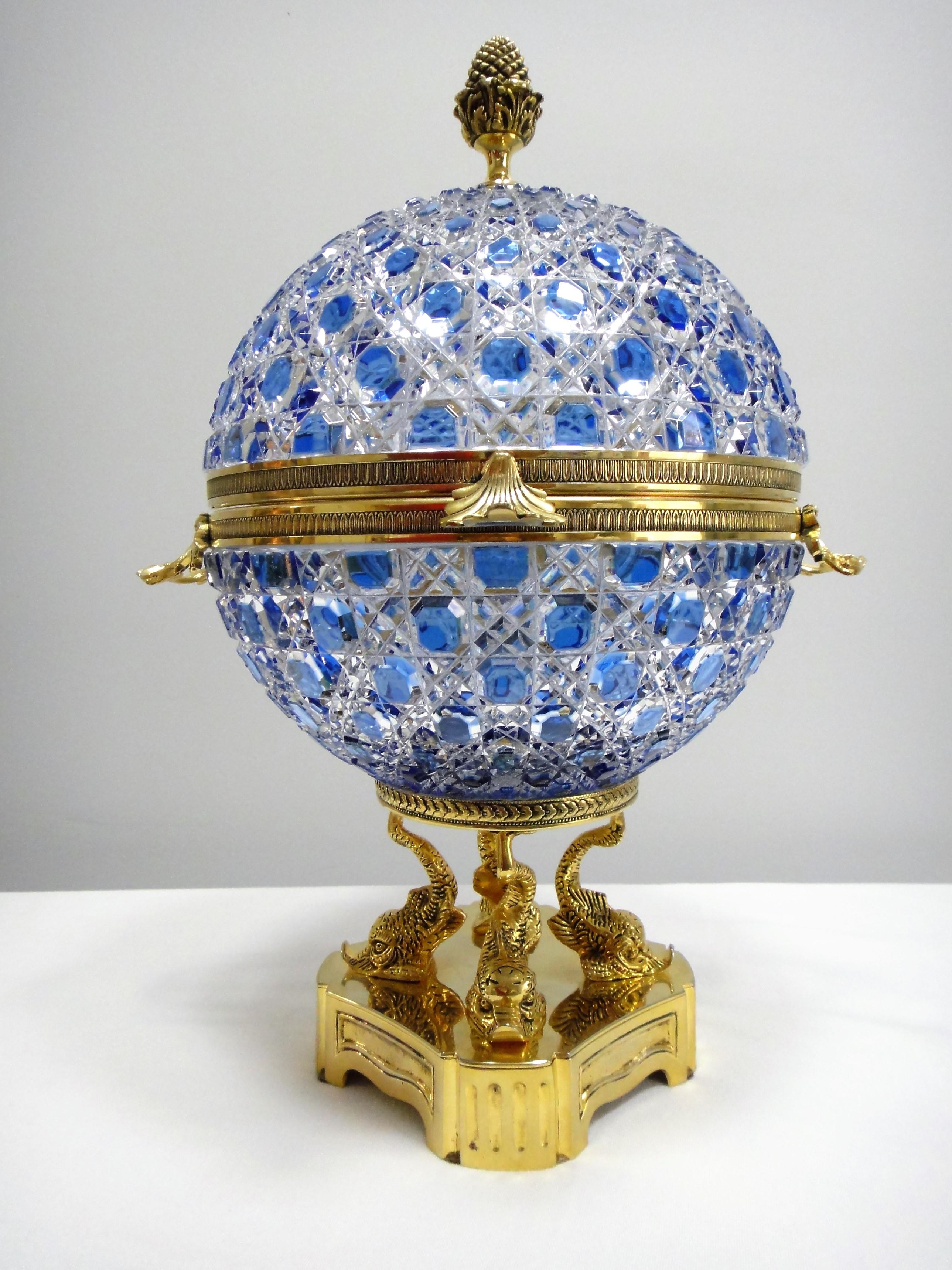 Monumental Caviar Bowl by Cristal Benito For Sale 4