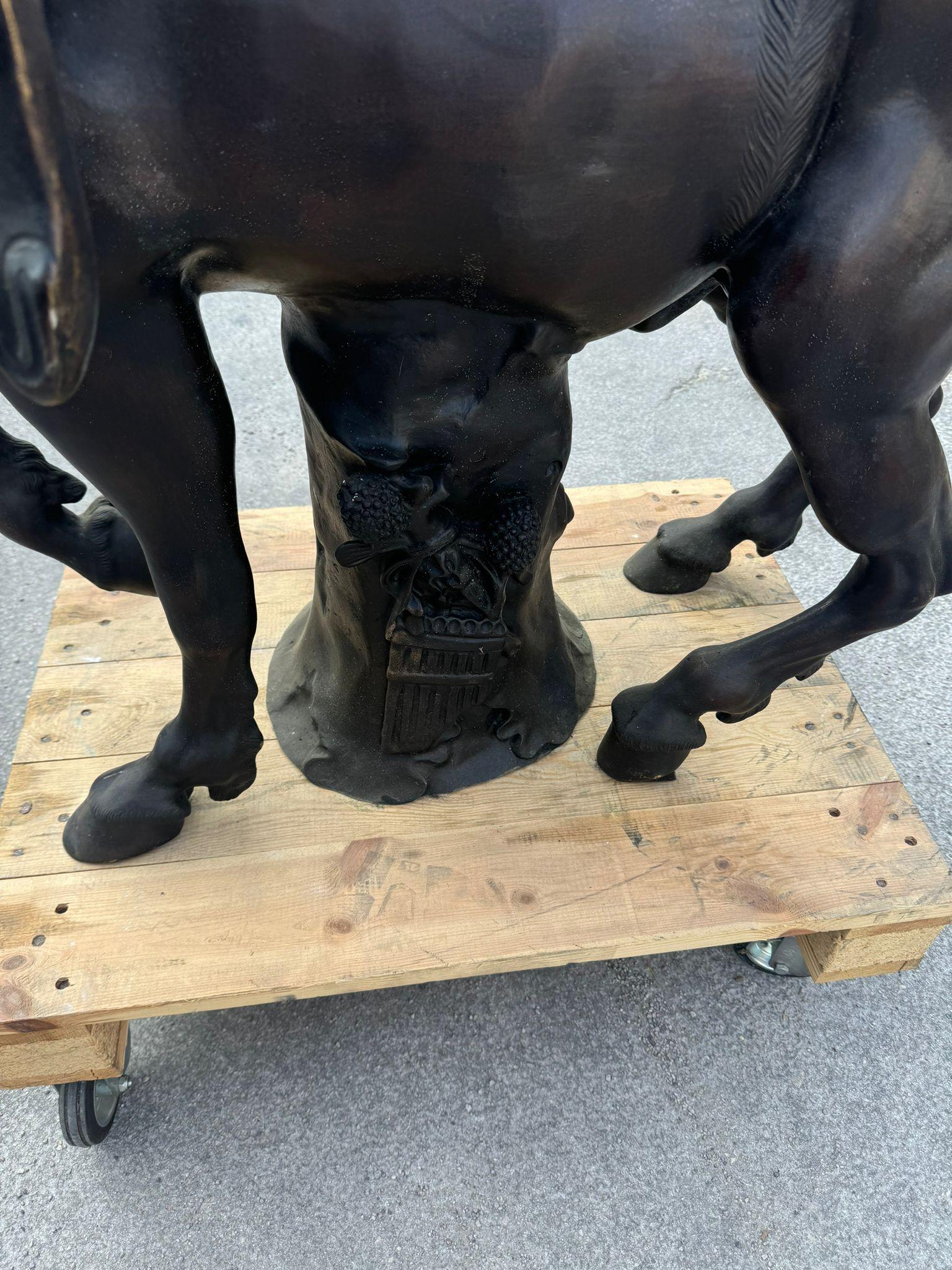 Inizio XX secolo Centauro monumentale in bronzo 160 cm in vendita