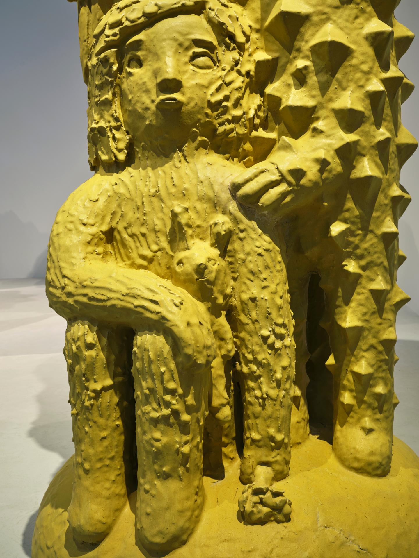 Monumental ceramic sculpture 