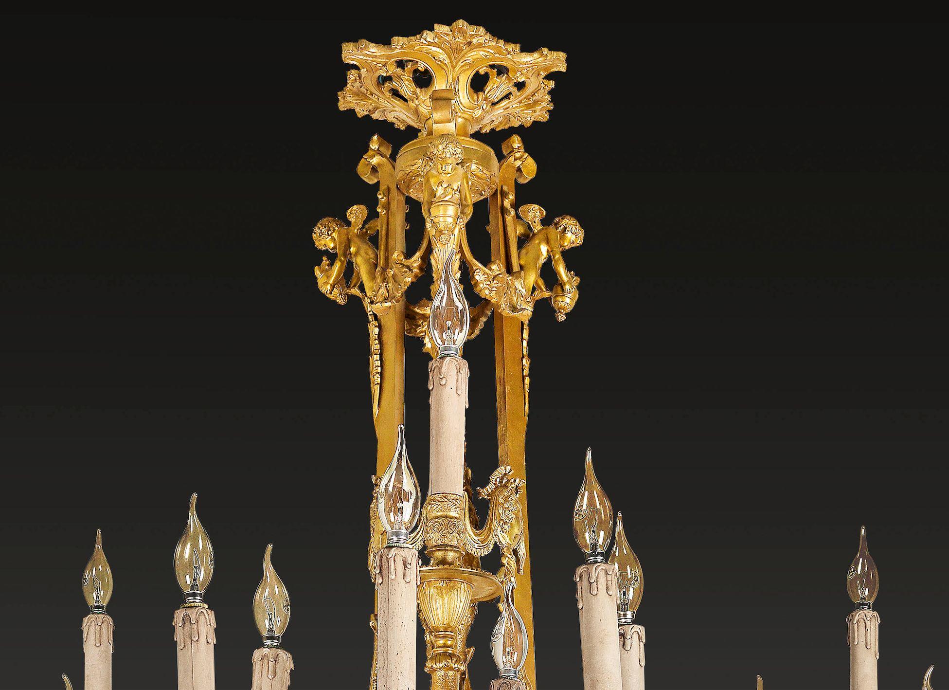 Luigi XIV Lampadario monumentale in stile J. Louis XVI, secondo I. A. B. Klagmann in vendita
