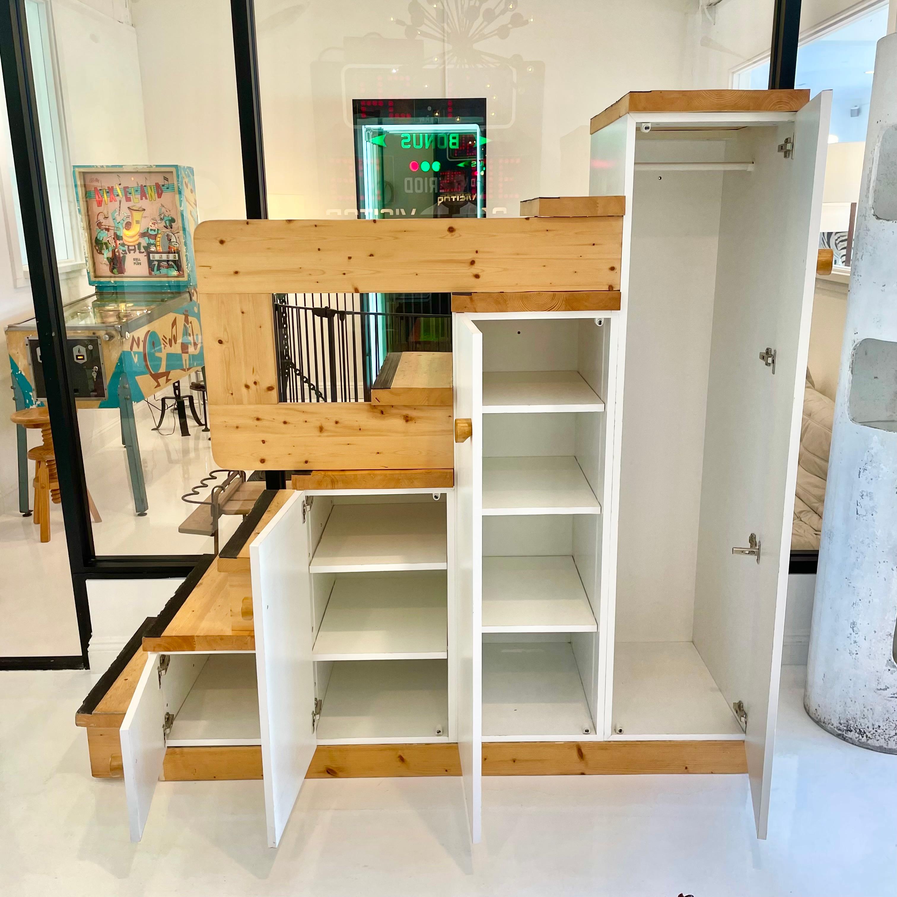 Monumental Charlotte Perriand Pine Cabinet Staircase for Les Arcs, 1960s For Sale 6