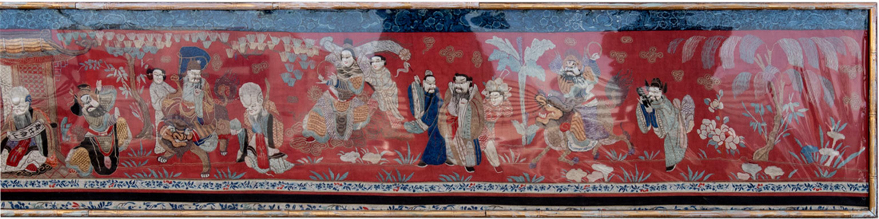 Depicting the gathering of the Luohan around the central figure of the Chinese Emperor Qin Shi Huang under a pagoda, dating to the mid-19th century.

Measures: 18 x 144 x 2 in.