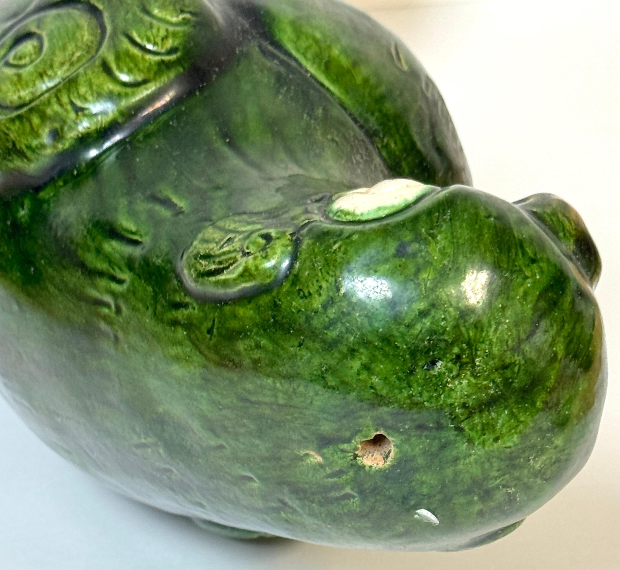 Monumental loro de porcelana china de exportación vidriada Sancai verde, finales del siglo XIX en venta 7