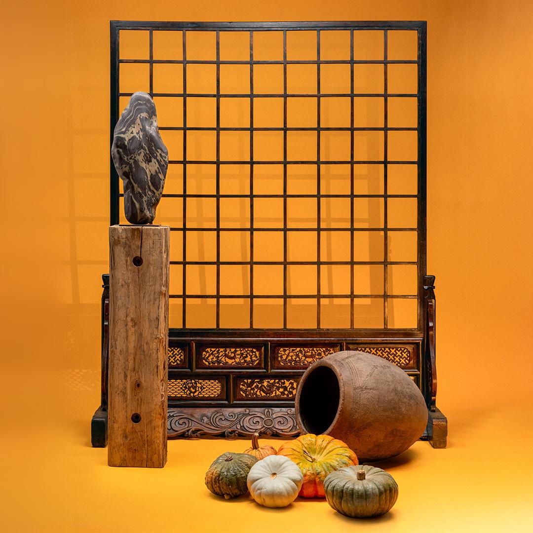 Biombo monumental chino de celosía Spirit, c. 1850 Olmo en venta