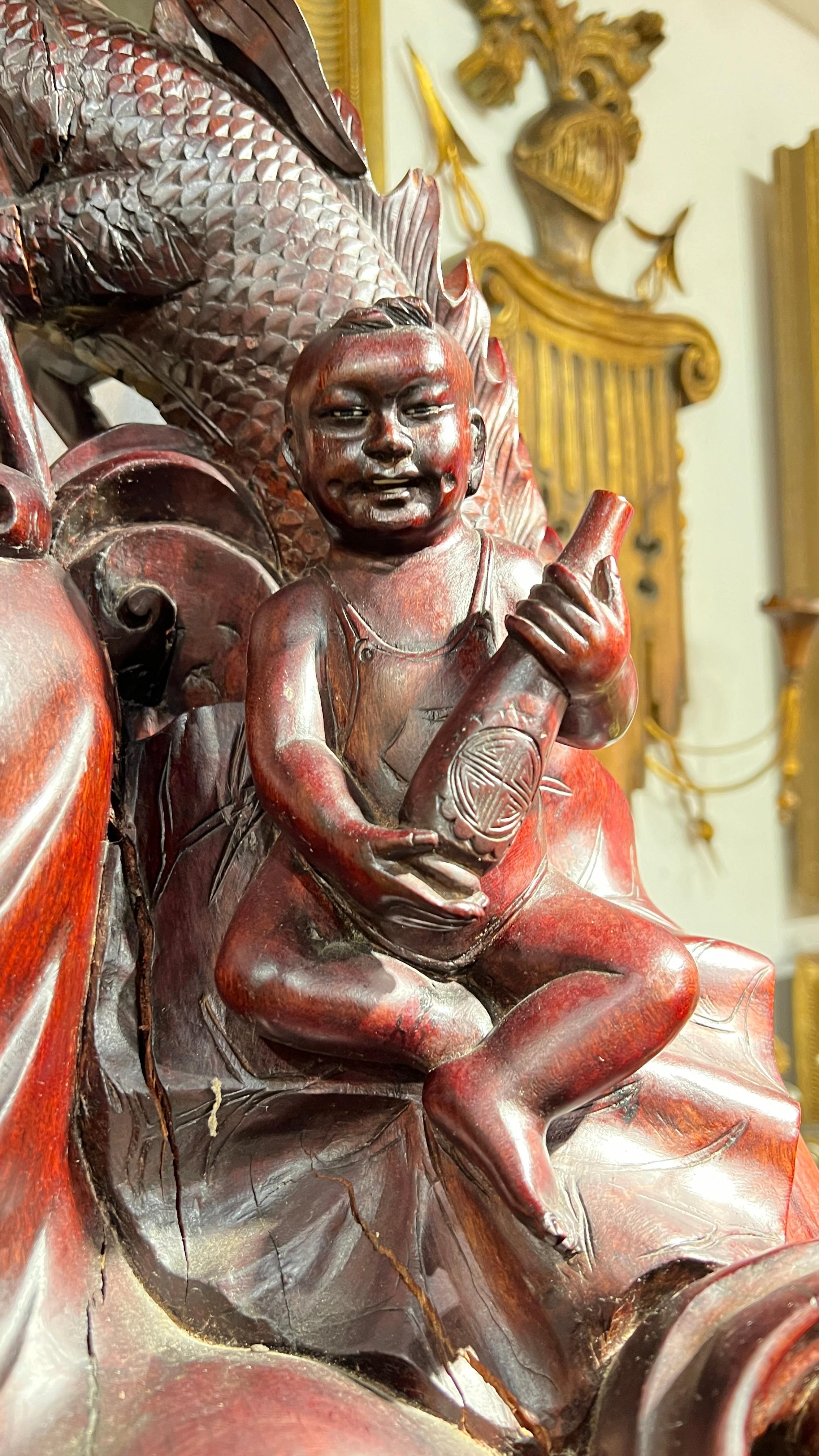 Monumentale chinesische Guanyin-Skulptur aus Rosenholz im Angebot 6