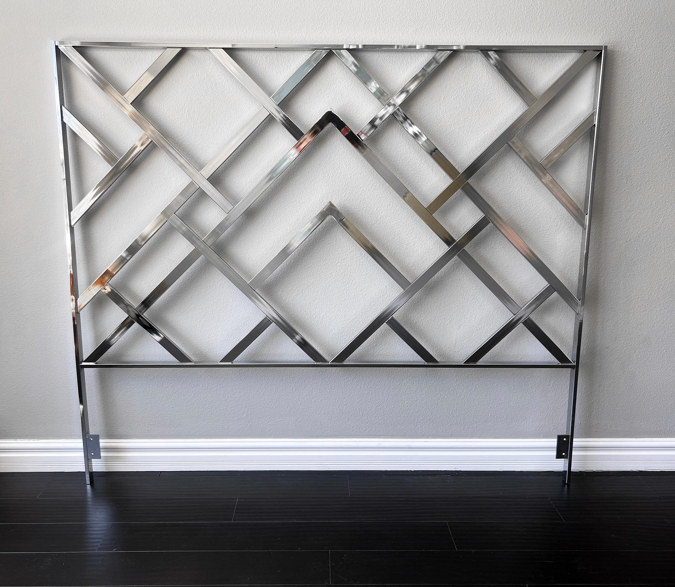 Think you’re looking at a Milo Baughman? Think again. This striking chrome headboard—often wrongly attributed to Baughman—is the work of Elaine Cohen, the sole designer and later president of Design Institute of America (DIA) during its formative