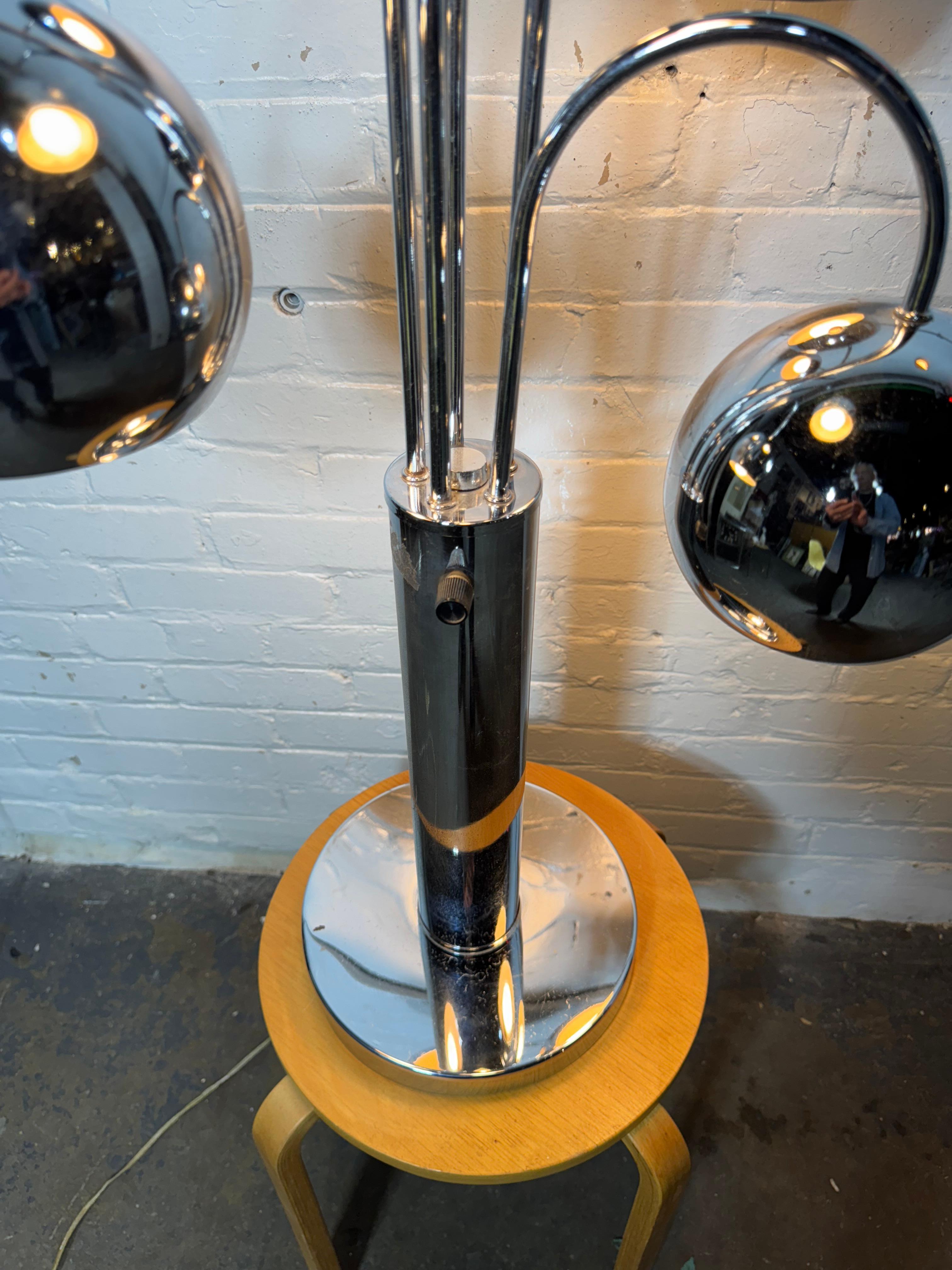 Monumental Chrome Waterfall Eyeball (ORB) Table Lamp by Sonneman SPACE-AGE For Sale 1