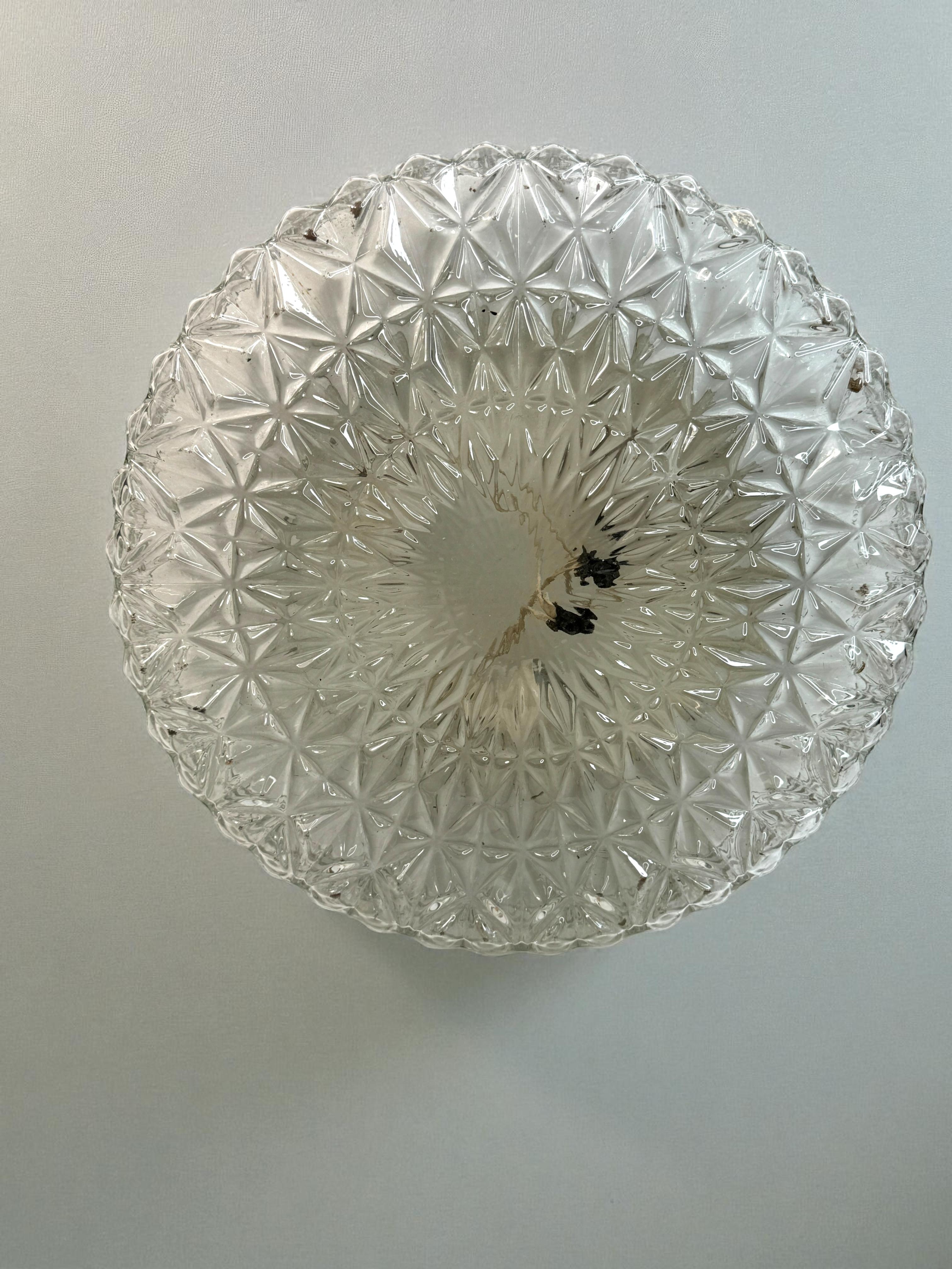 Monumentaler kreisförmiger gläserner Flush Mount von Kaiser Leuchten, Vintage German 1960s im Angebot 1