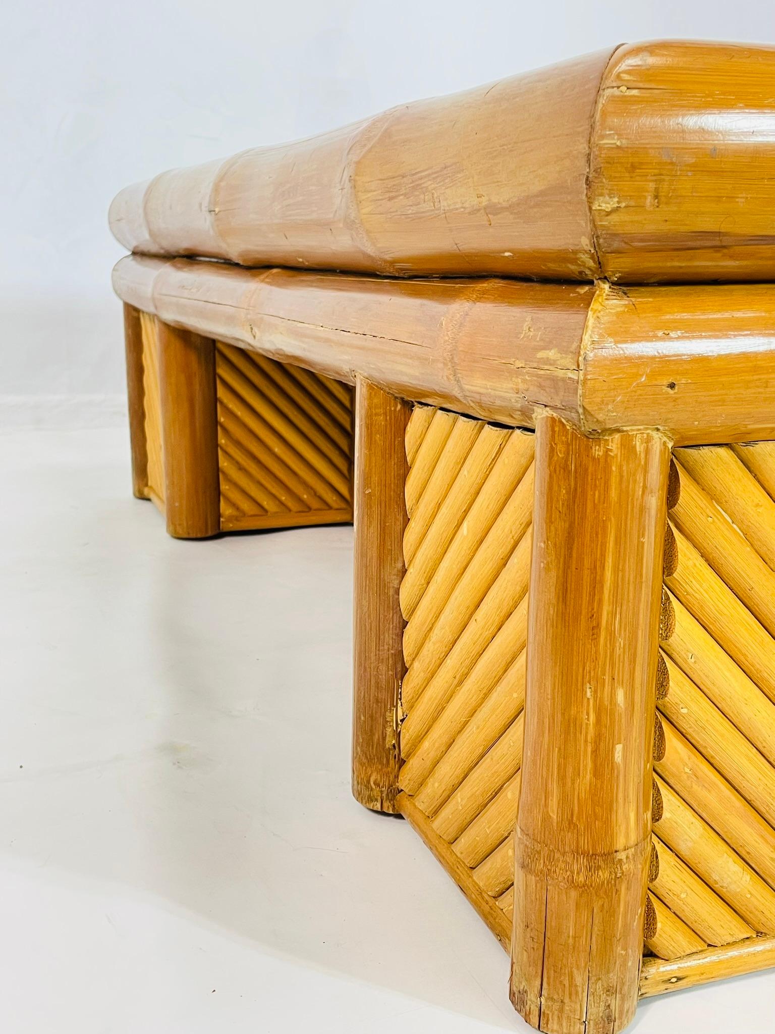 Monumentaler Couchtisch aus Bambus und geteiltem Rattan, Philippinen, 1970er Jahre im Angebot 8