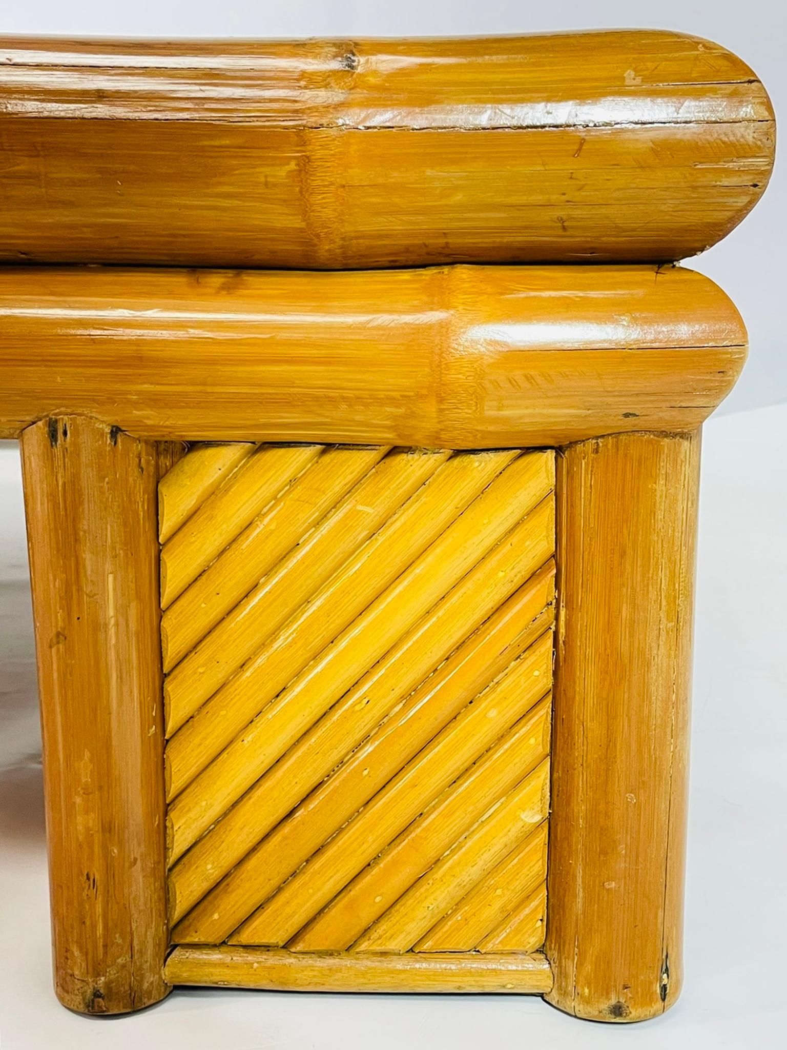 Monumentaler Couchtisch aus Bambus und geteiltem Rattan, Philippinen, 1970er Jahre im Angebot 10