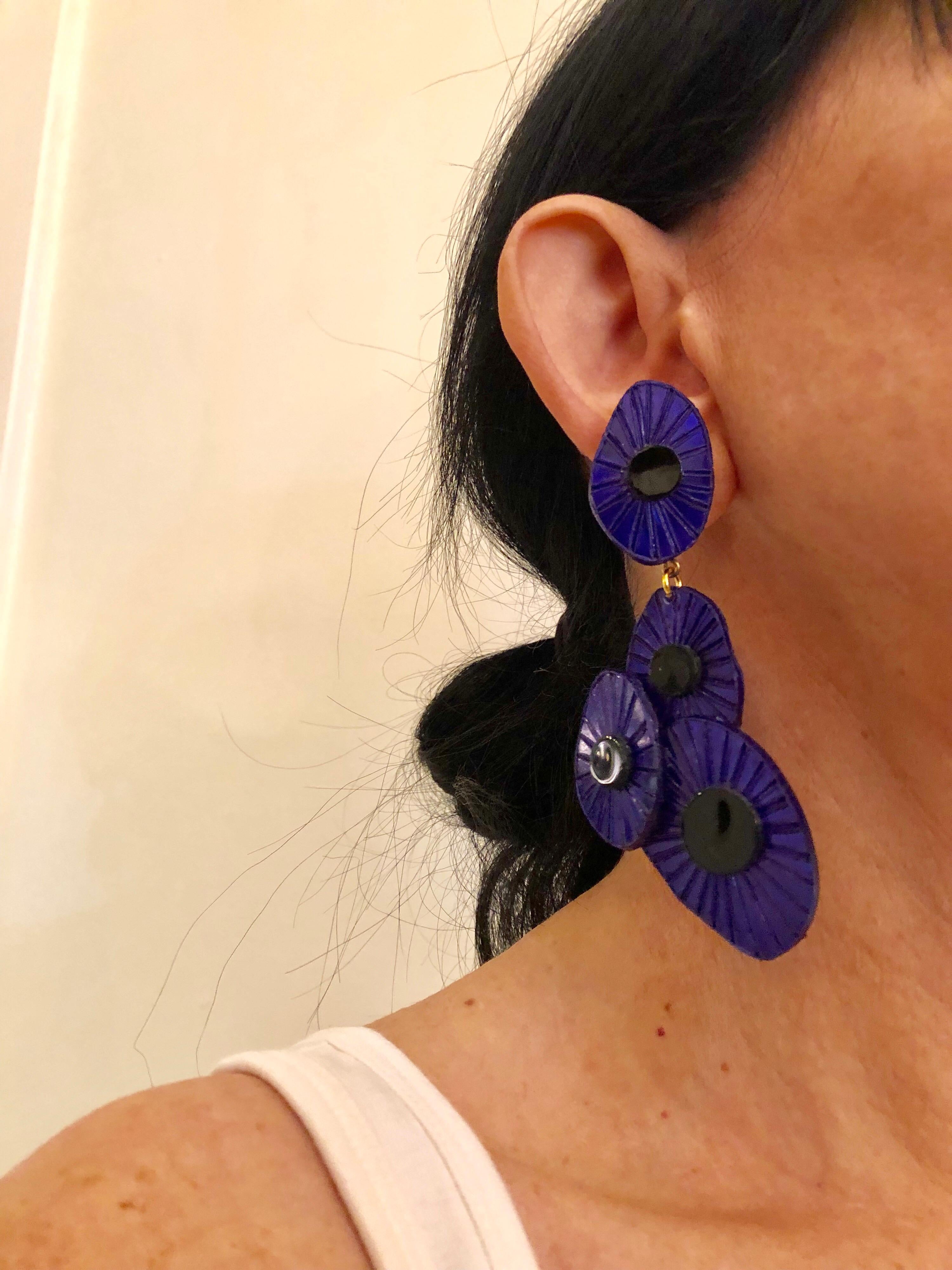 XL Contemporary Black/Blue Abstract Statement Earrings  In New Condition In Palm Springs, CA