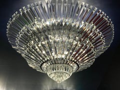 Monumentale plafoniera italiana contemporanea in vetro di Murano Triedi