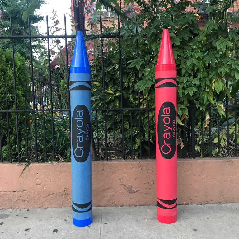Set of 5 Monumental Crayola Crayons