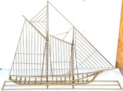 Monumentale Curtis Jere Messing-Skulptur eines Segelboots, signiert und datiert 1976